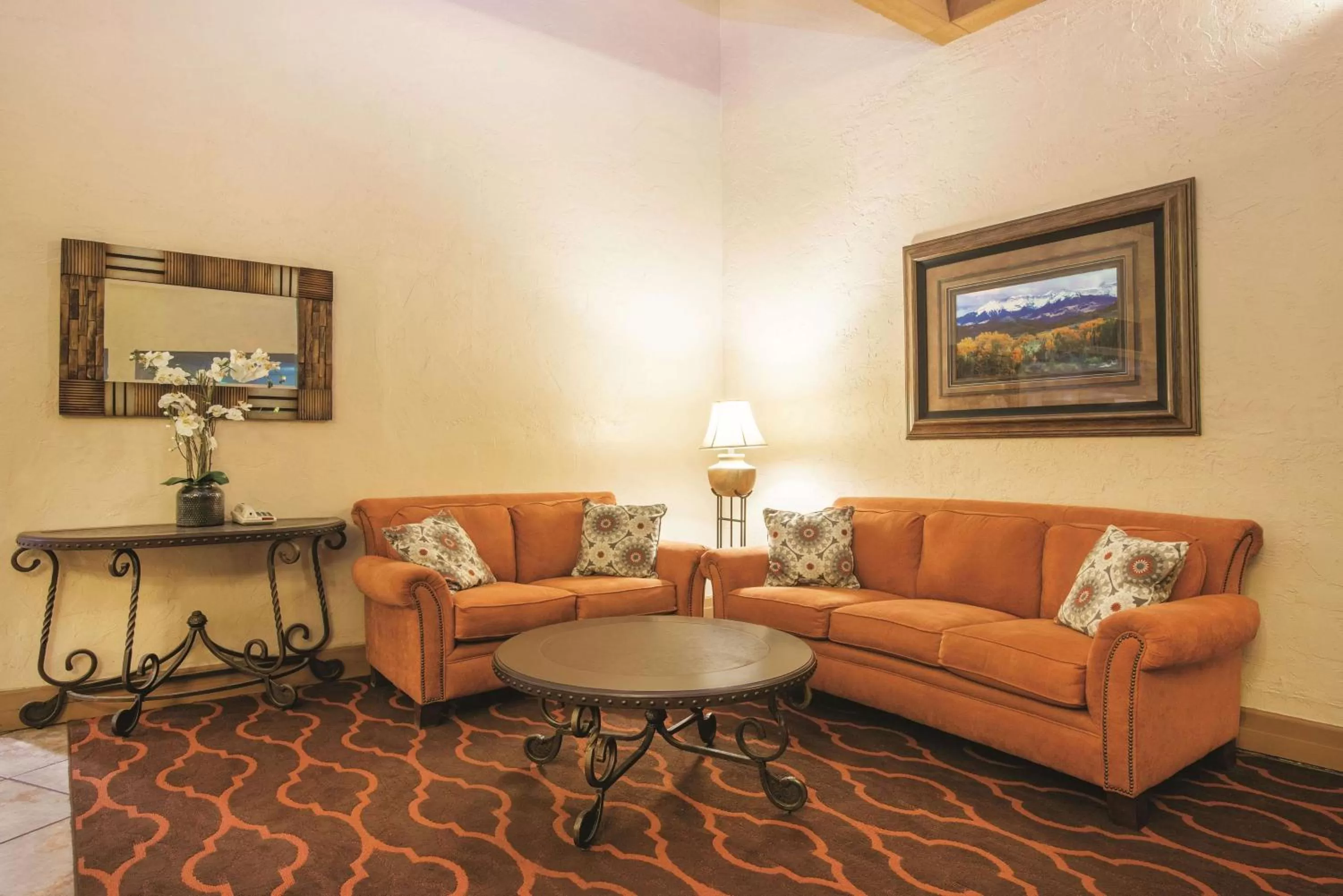 Lobby or reception in La Quinta by Wyndham Silverthorne - Summit Co