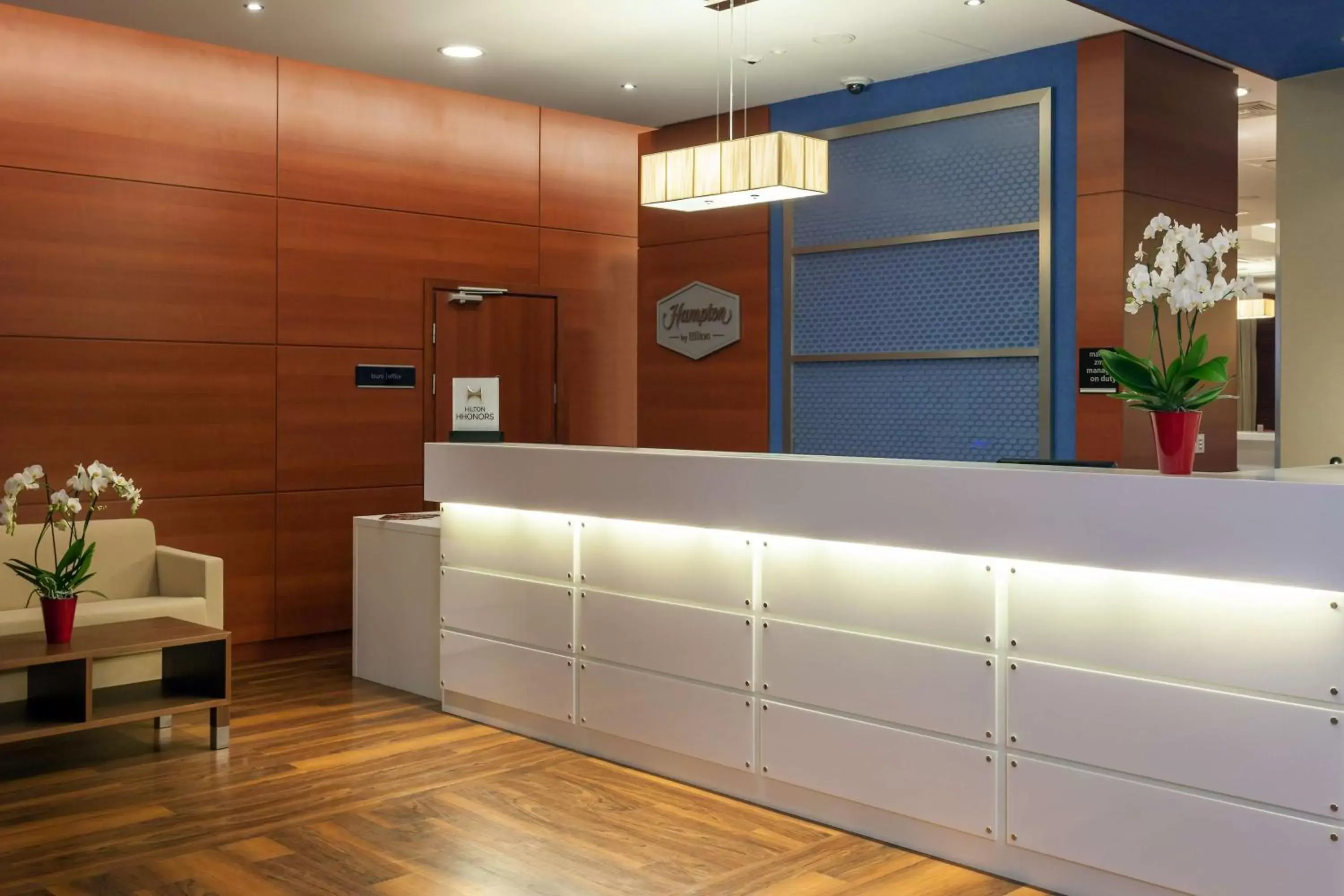 Property building, Lobby/Reception in Hampton by Hilton Warsaw Airport