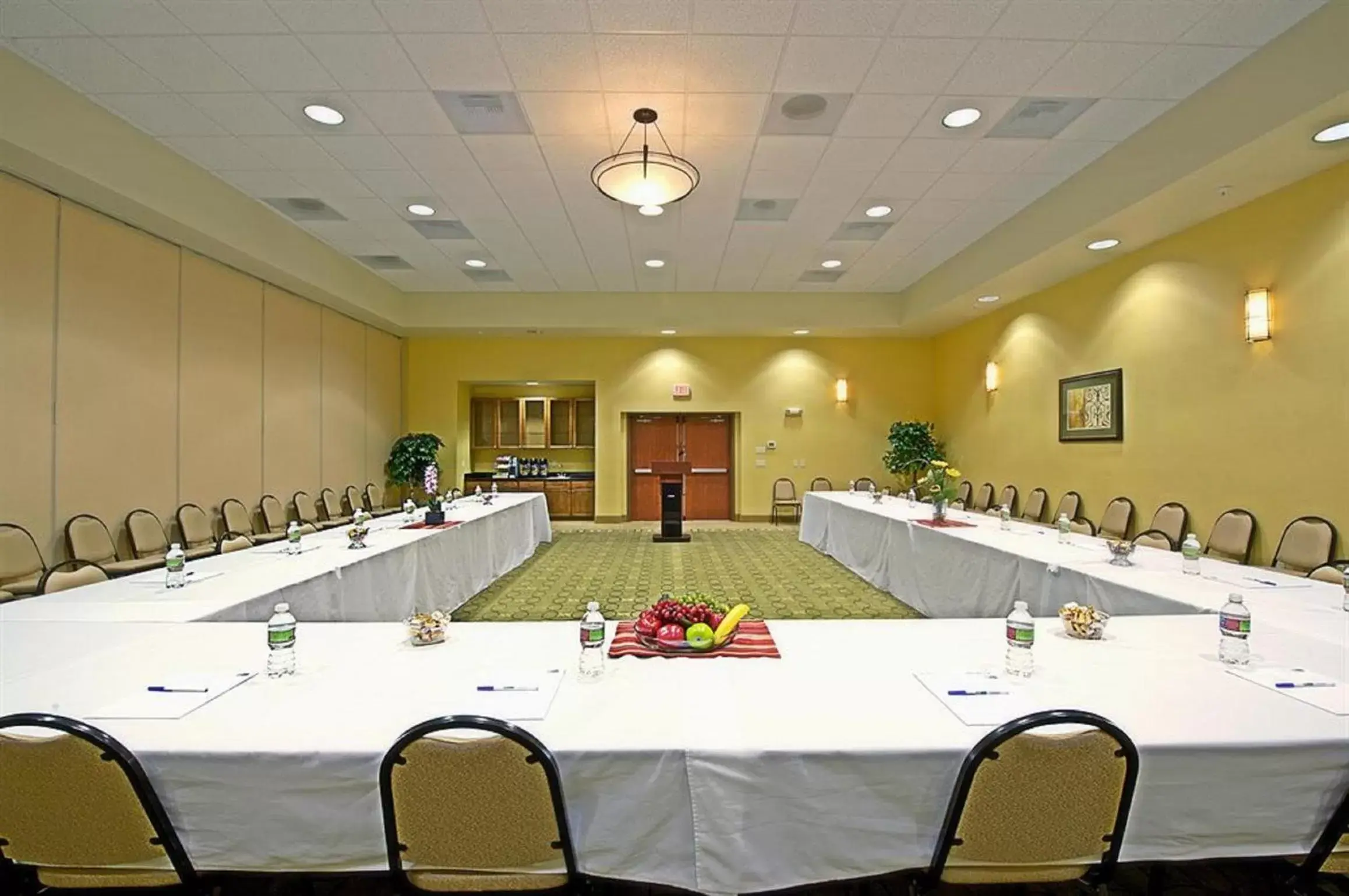 Meeting/conference room in GreenTree Inn and Suites Florence, AZ