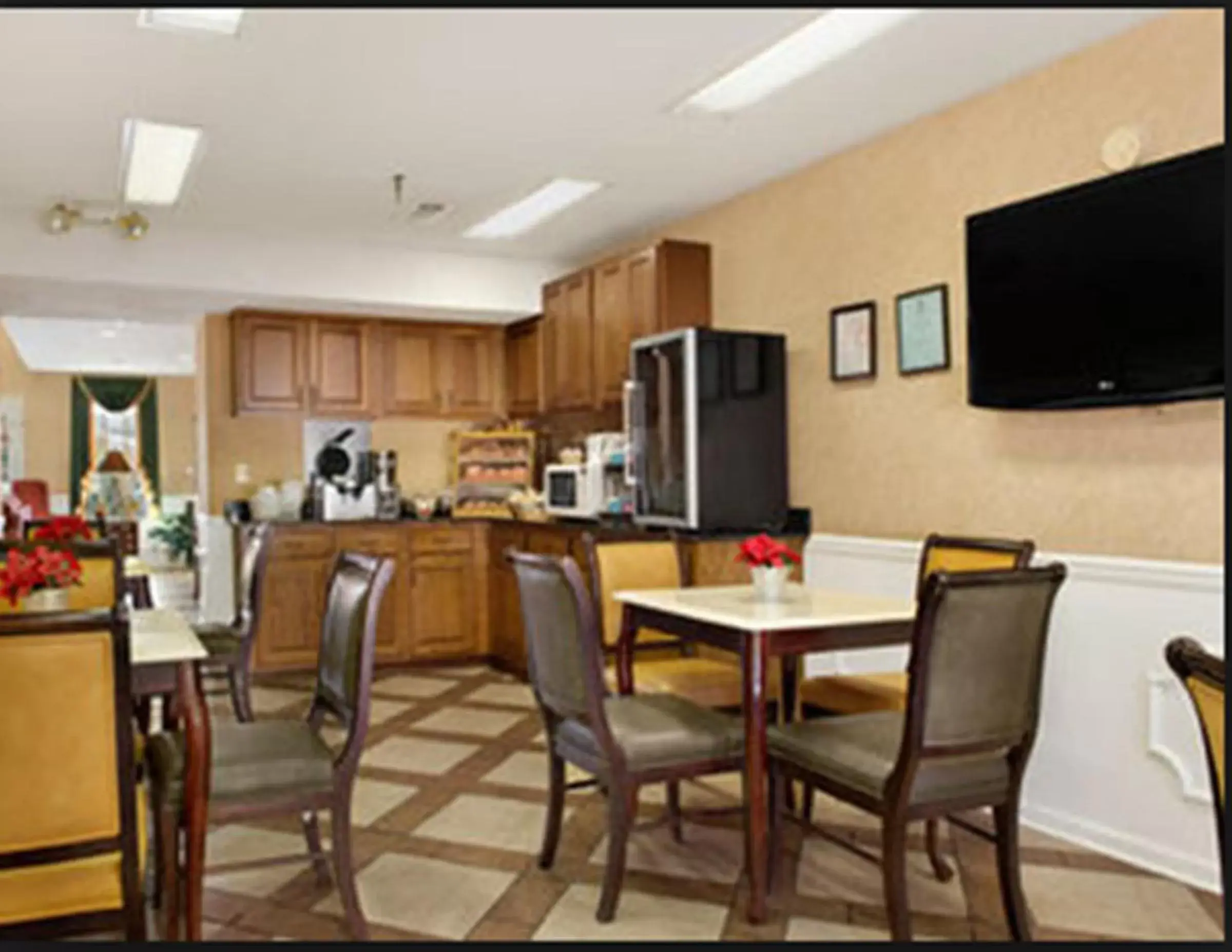 Restaurant/places to eat in Baymont by Wyndham Roanoke Rapids Restaurant/places to eat in Baymont by Wyndham Roanoke Rapids