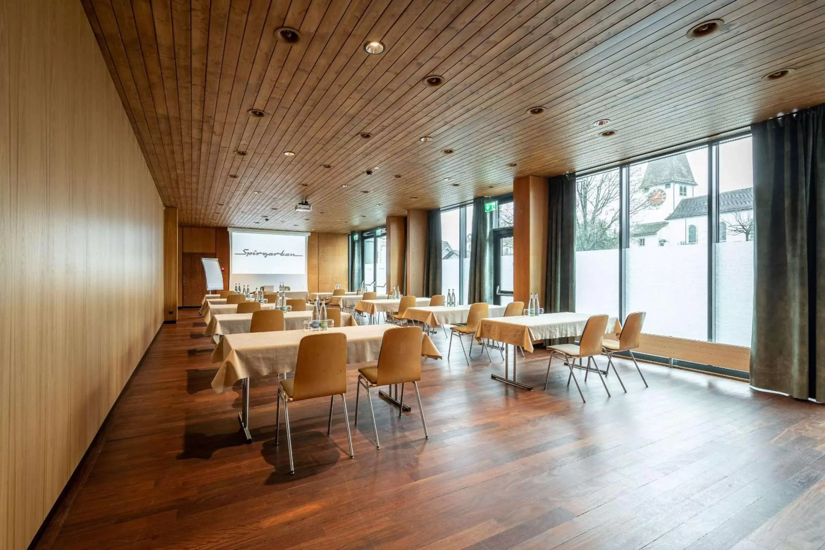 Meeting/conference room, Restaurant/Places to Eat in Best Western Hotel Spirgarten