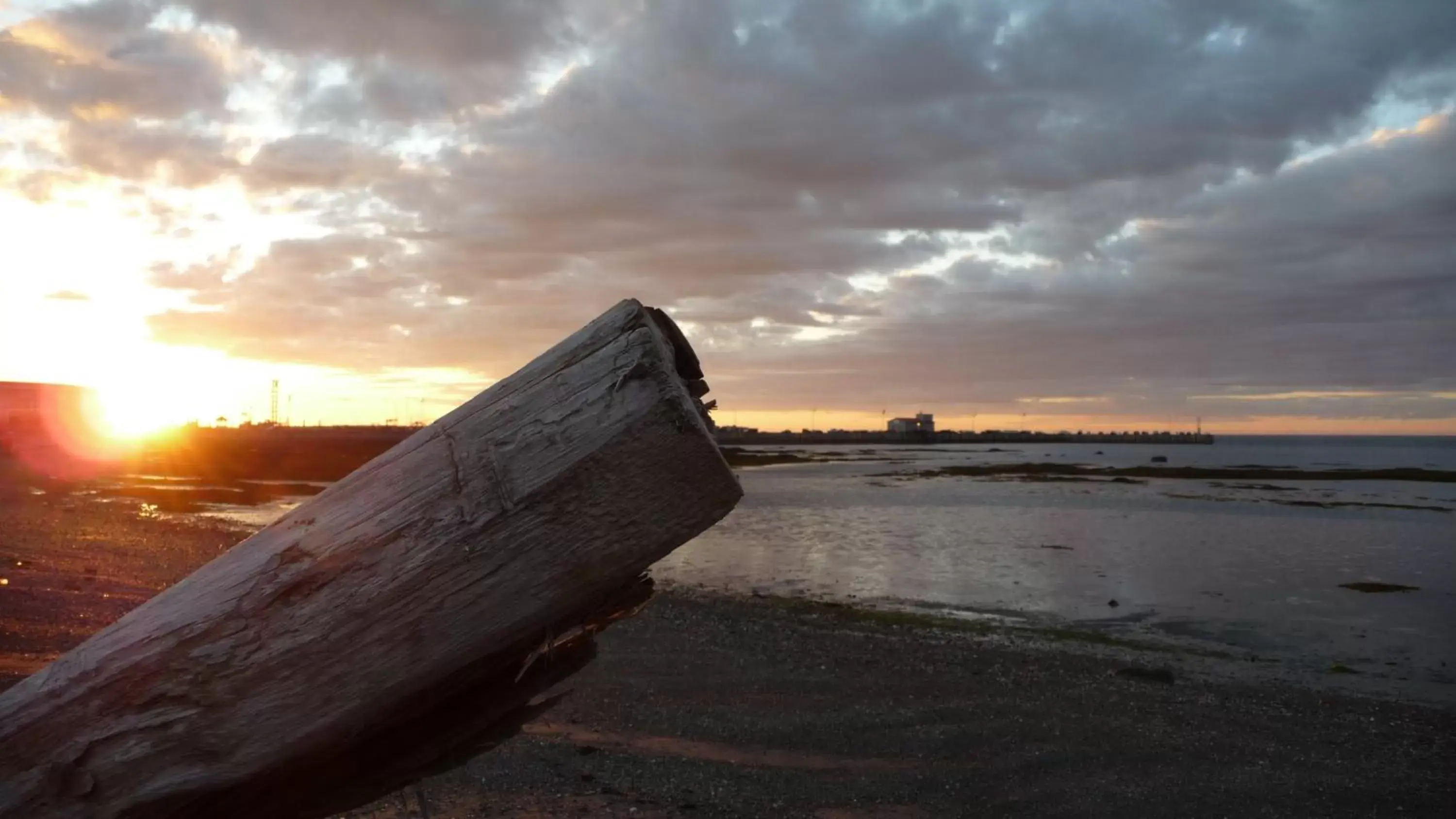 Beach, Sunrise/Sunset in Auberge Seigneurie des Monts