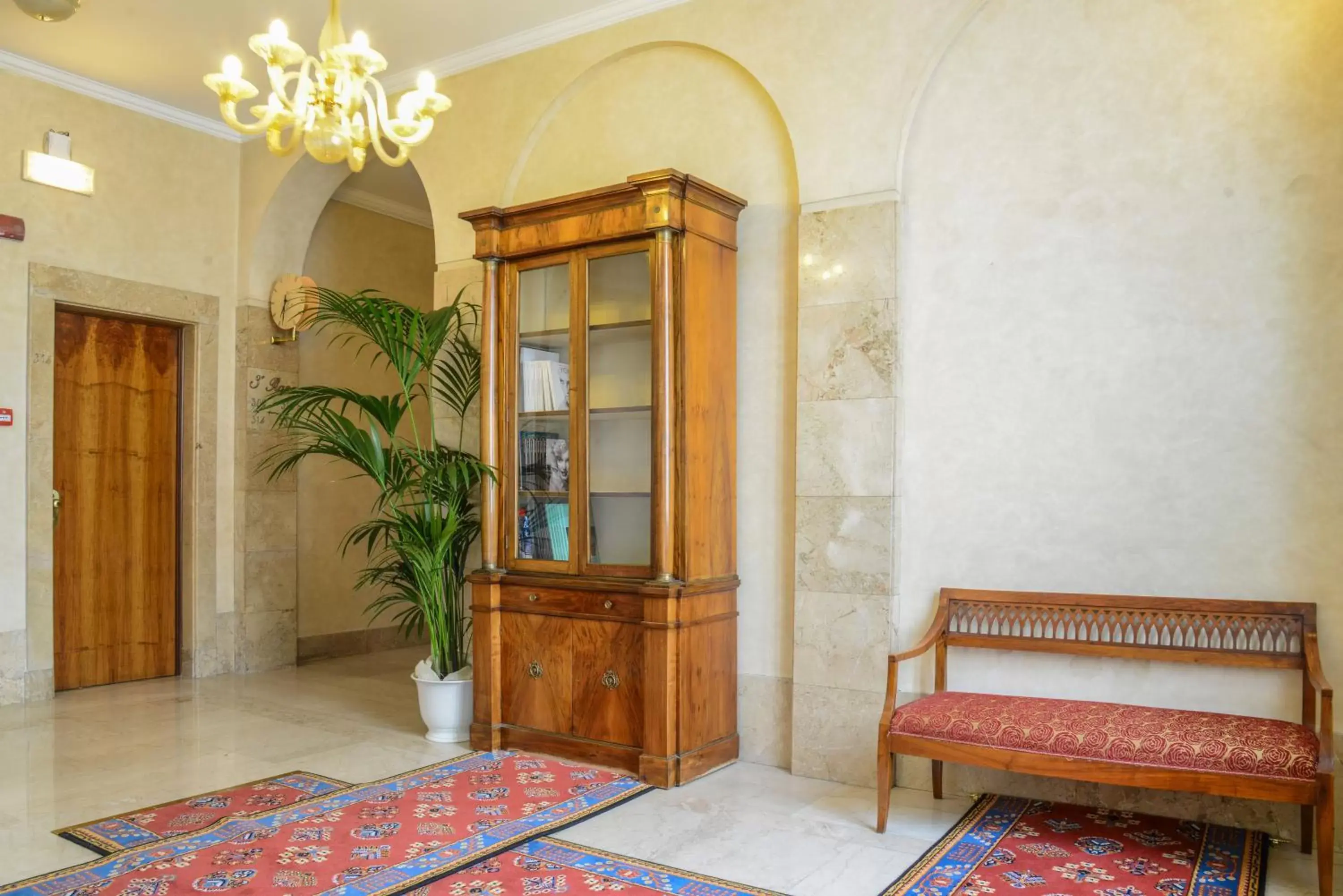 Other, Seating Area in Hotel Vittoria