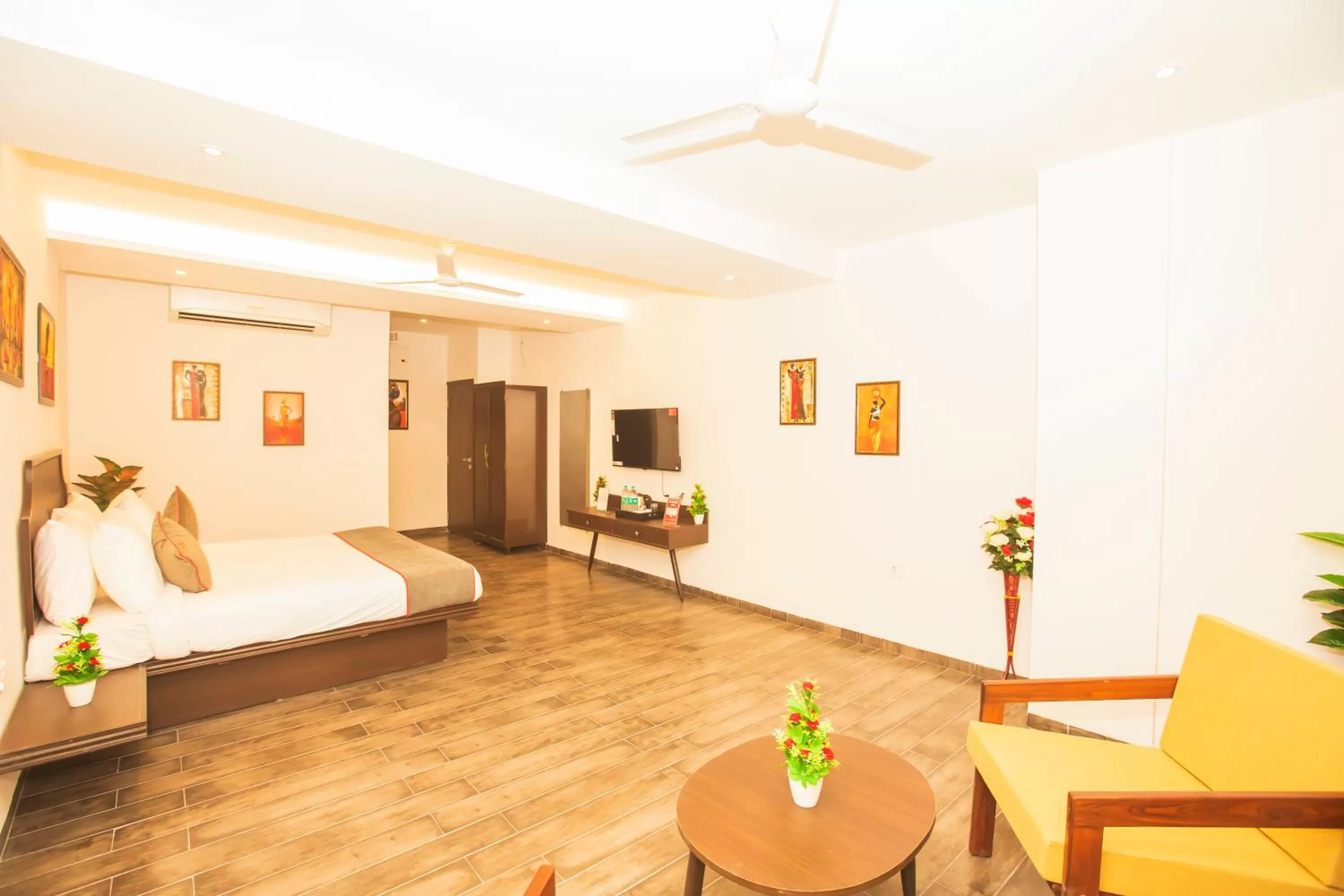 Photo of the whole room in Octave Parkland Suites