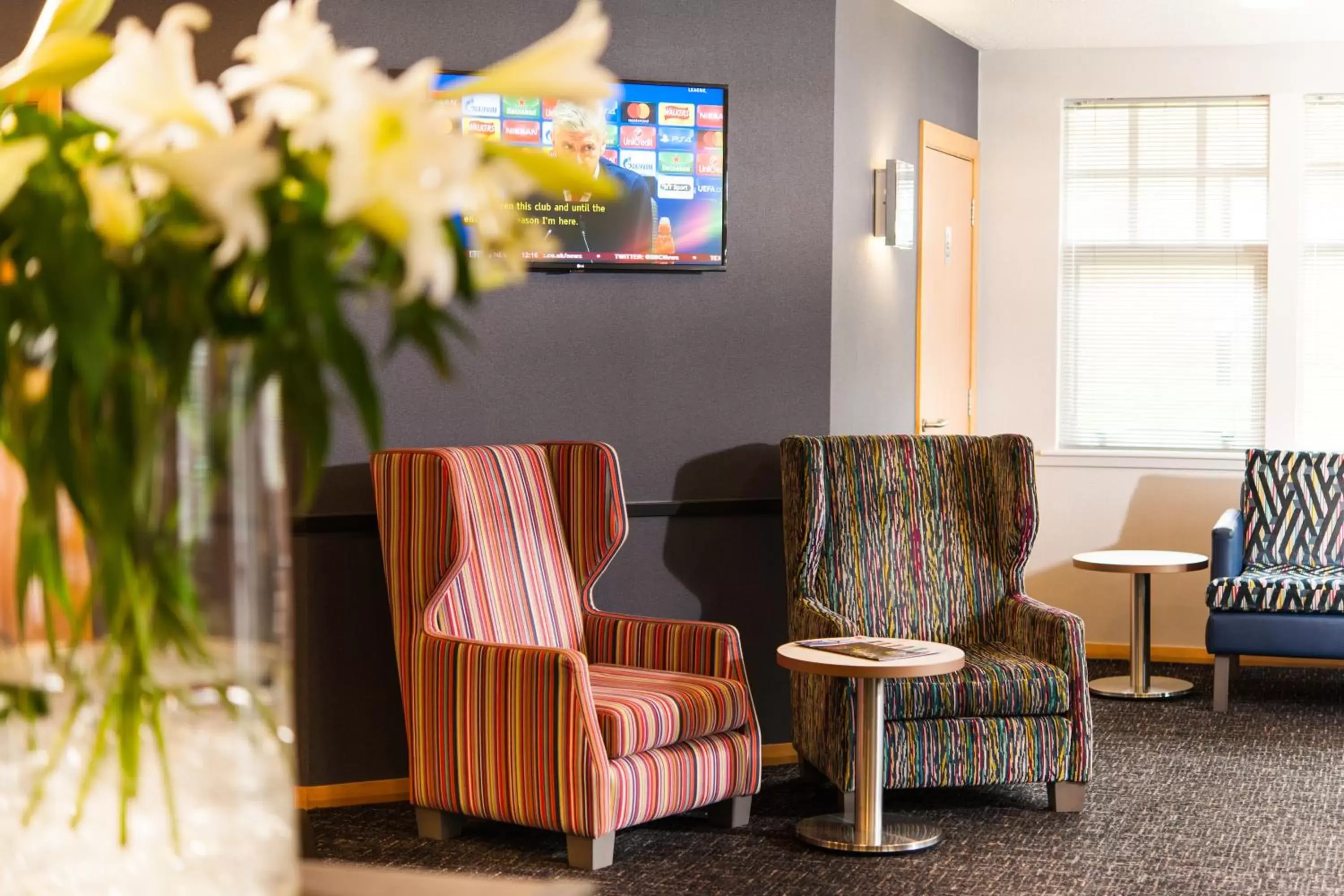 Lobby or reception, Lounge/Bar in Leonardo Inn Aberdeen Airport