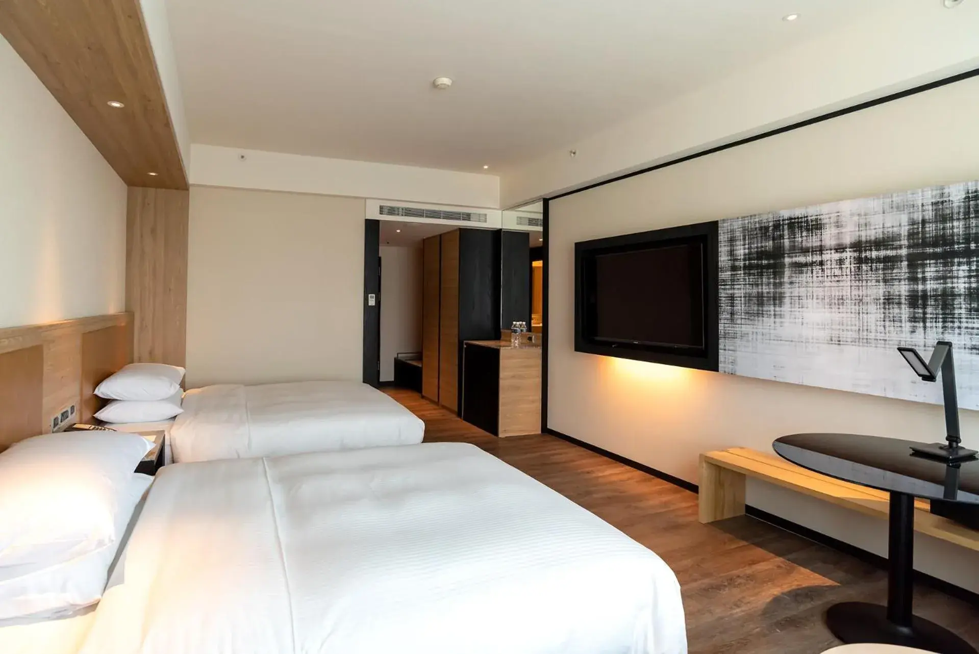 Bed in Sheraton Taoyuan Hotel