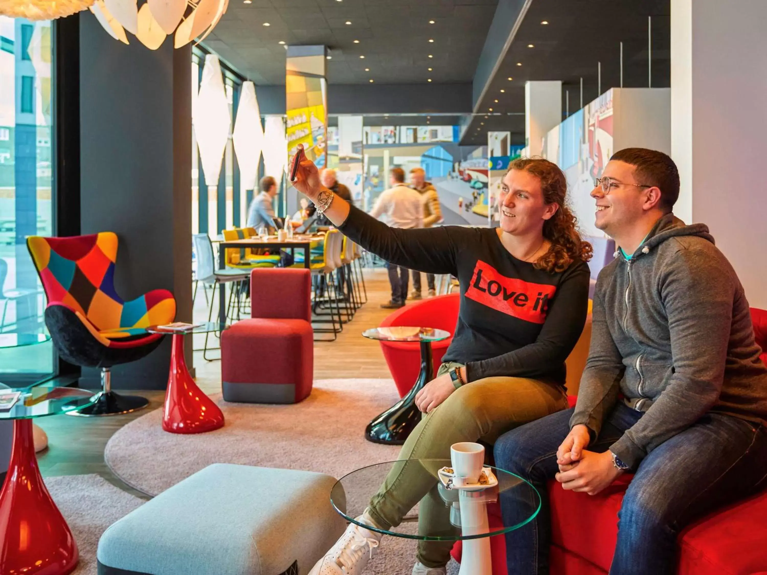 Lounge or bar in ibis Styles Liege Guillemins Lounge or bar in ibis Styles Liege Guillemins
