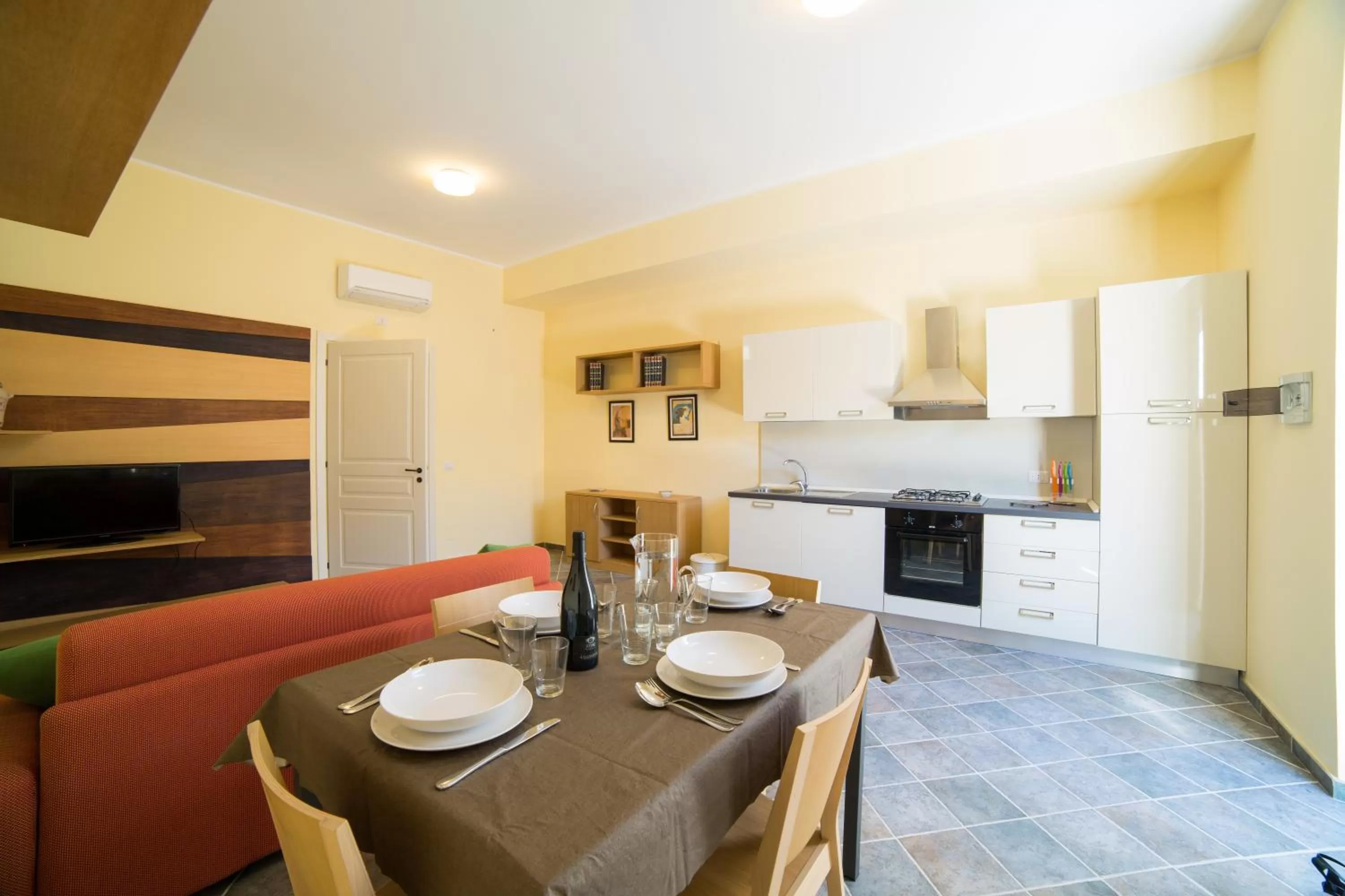 TV and multimedia in Dimora De Mauro