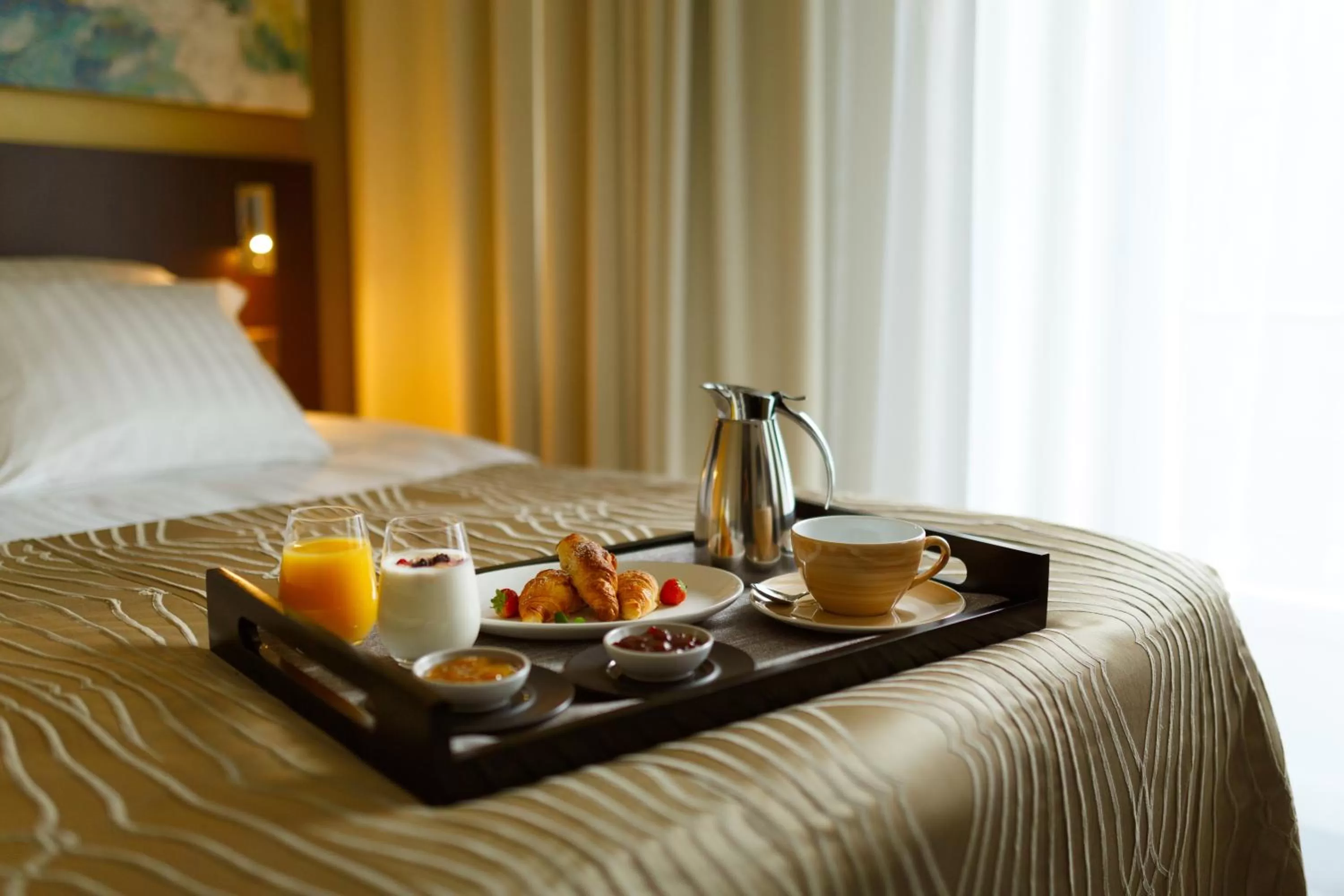 Breakfast, Bed in Palace Hotel Tallinn, a member of Radisson Individuals