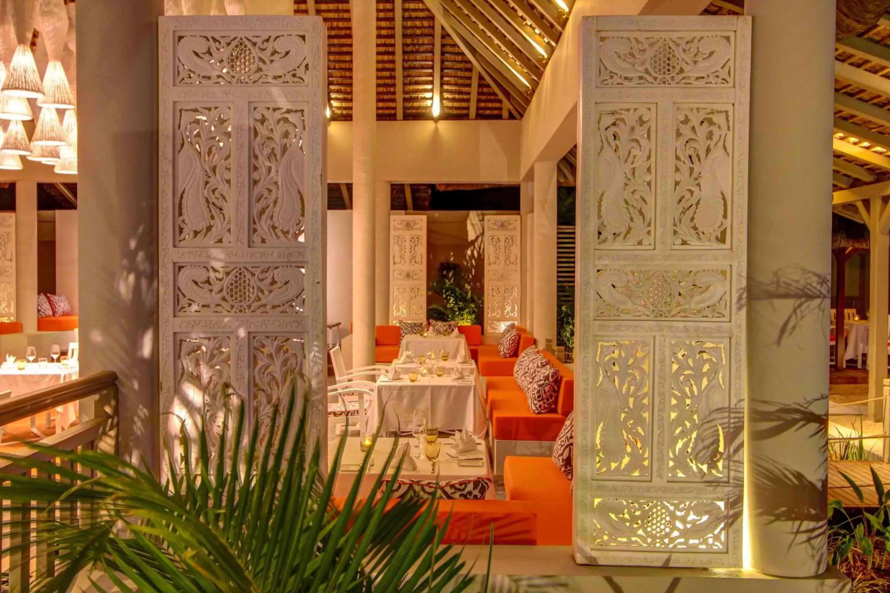 Restaurant/places to eat, Banquet Facilities in Solana Beach Mauritius - Adults Only