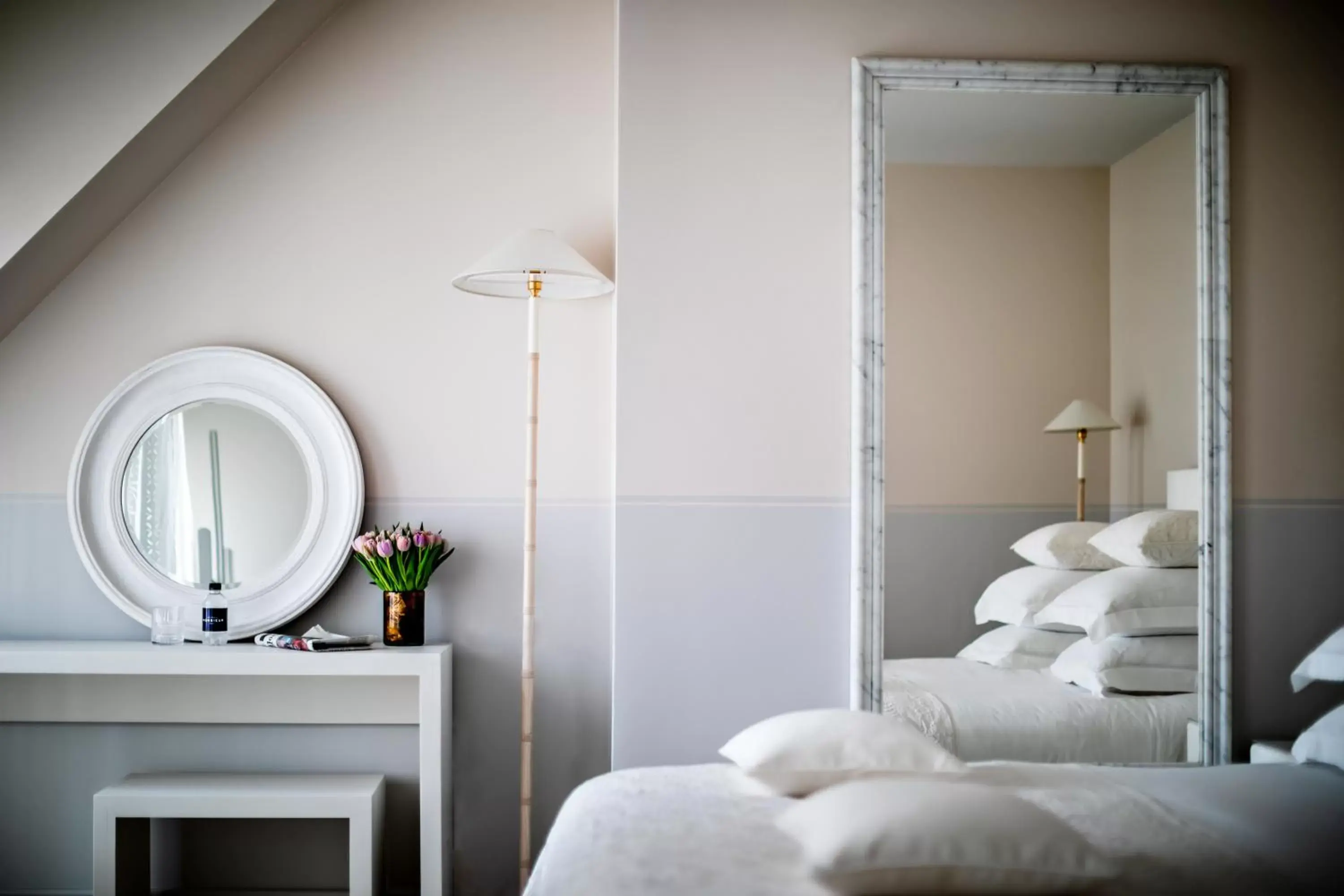 Bedroom, Bathroom in Monsieur George Hotel & Spa - Champs-Elysées