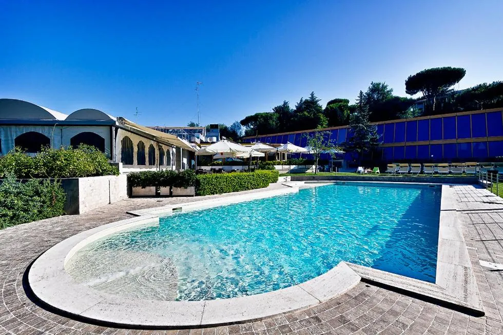 Swimming pool in All Time Relais & Sport Hotel