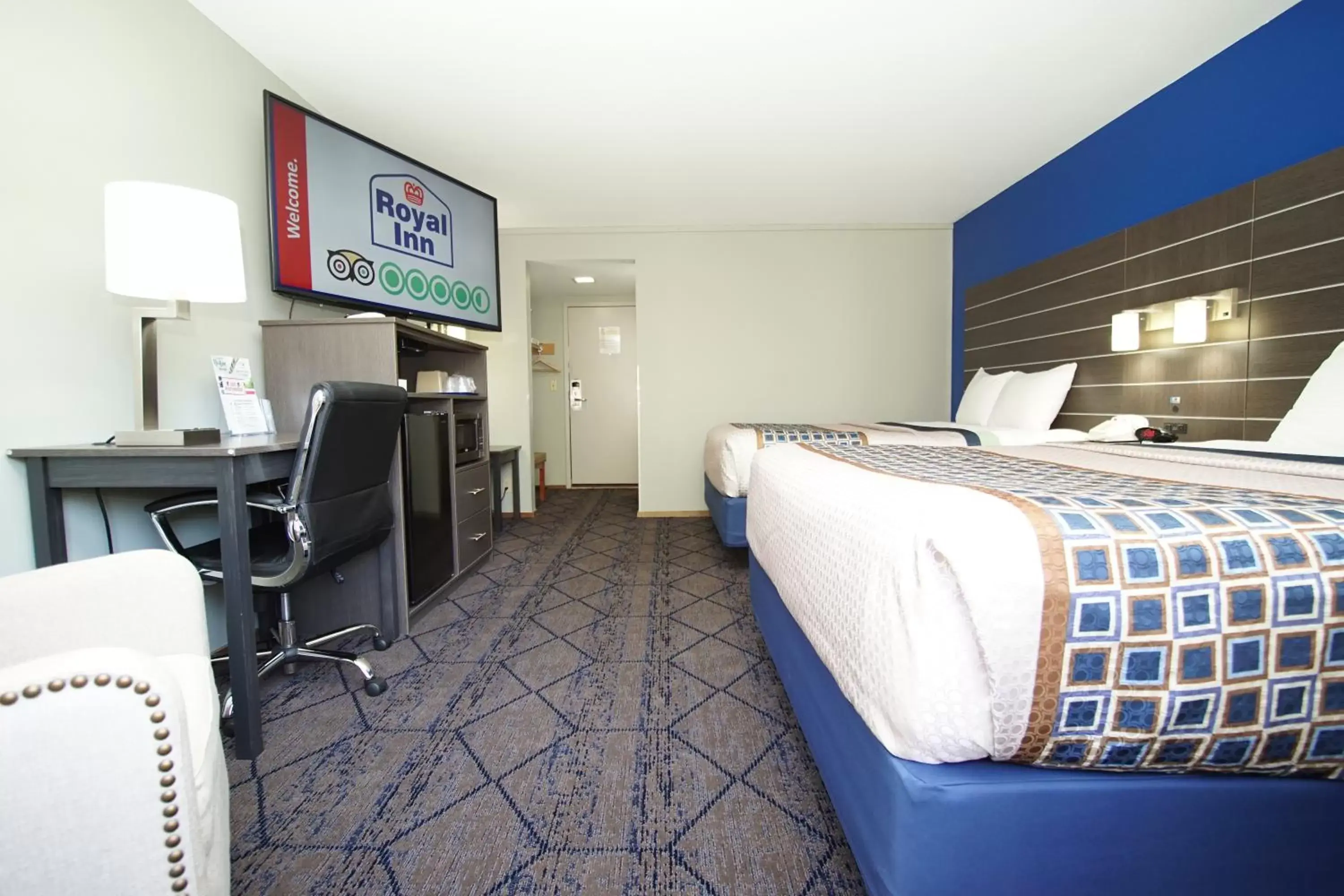 Photo of the whole room, Bed in Royal Inn Hudson I-94 Photo of the whole room, Bed in Royal Inn Hudson I-94