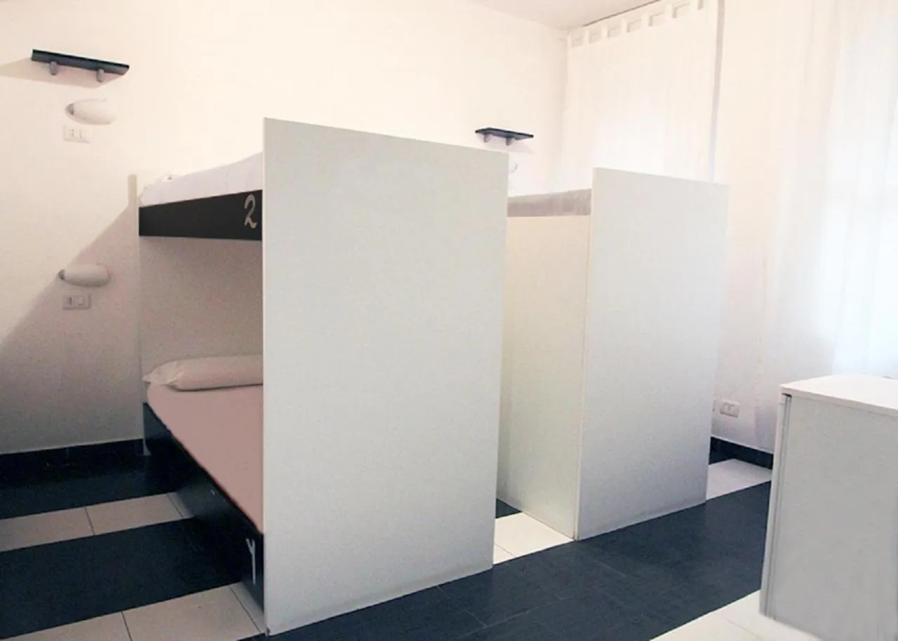 Bedroom, Bed in NEW GENERATION HOSTEL Milan center