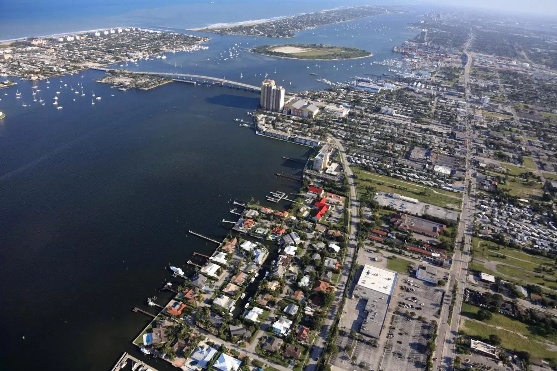 Bird's eye view in Travel Inn of Riviera Beach Bird's eye view in Travel Inn of Riviera Beach