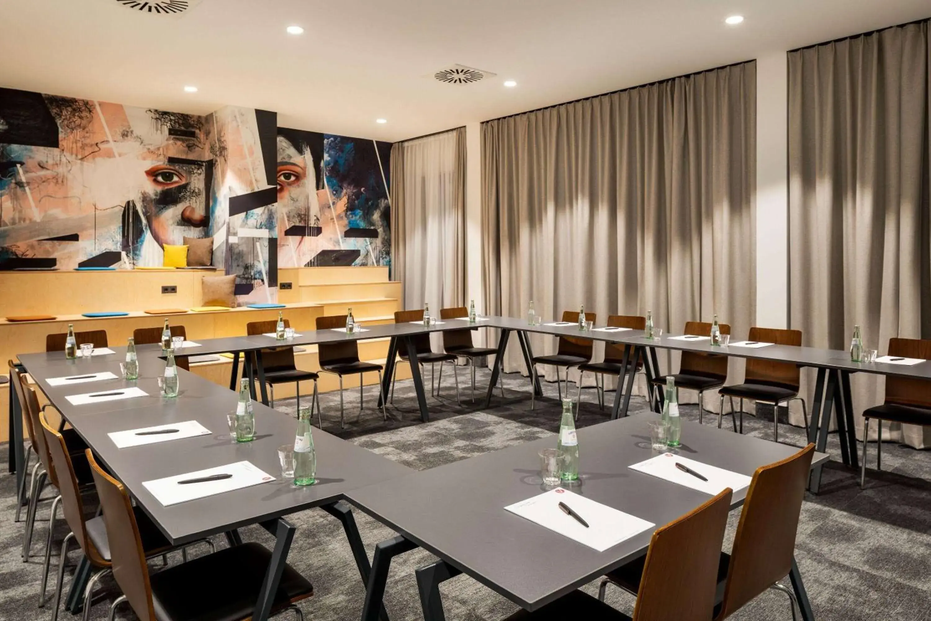 Meeting/conference room in Vienna House Easy by Wyndham Berlin Potsdamer Platz