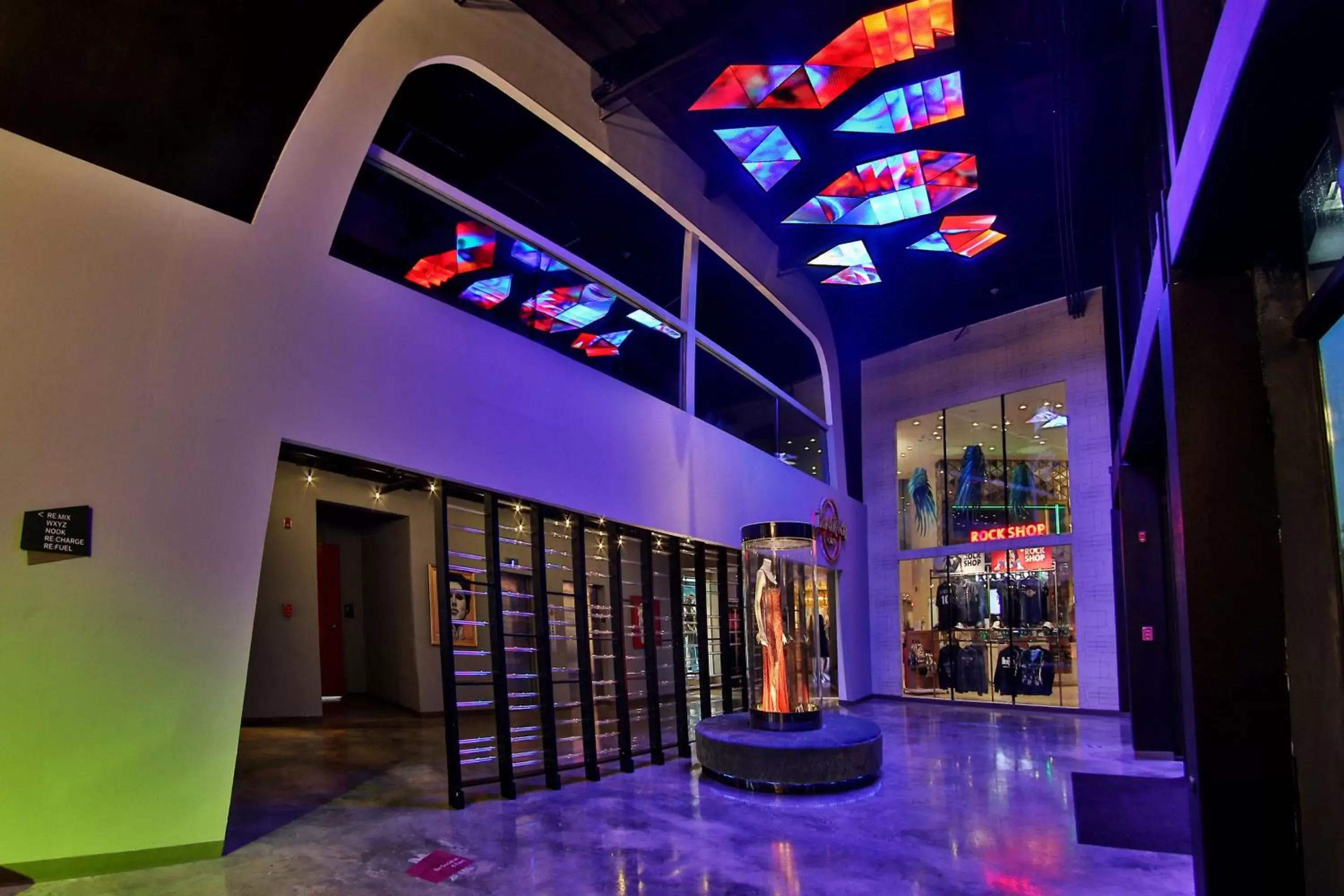 Lobby or reception in Aloft Ponce