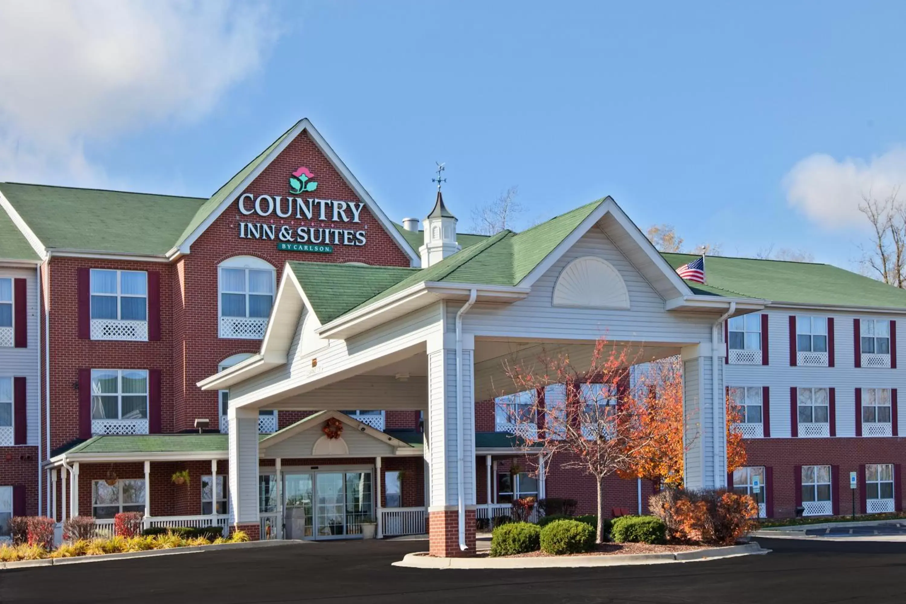 Facade/entrance, Property Building in Country Inn & Suites by Radisson, Chicago O Hare Airport