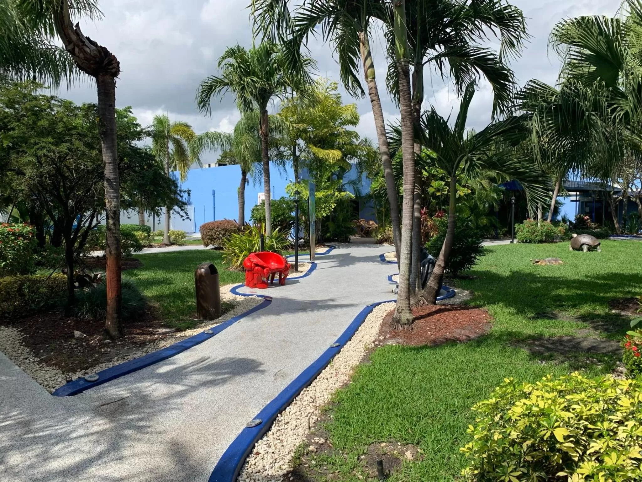 Garden in Rodeway Inn & Suites Fort Lauderdale Airport & Cruise Port