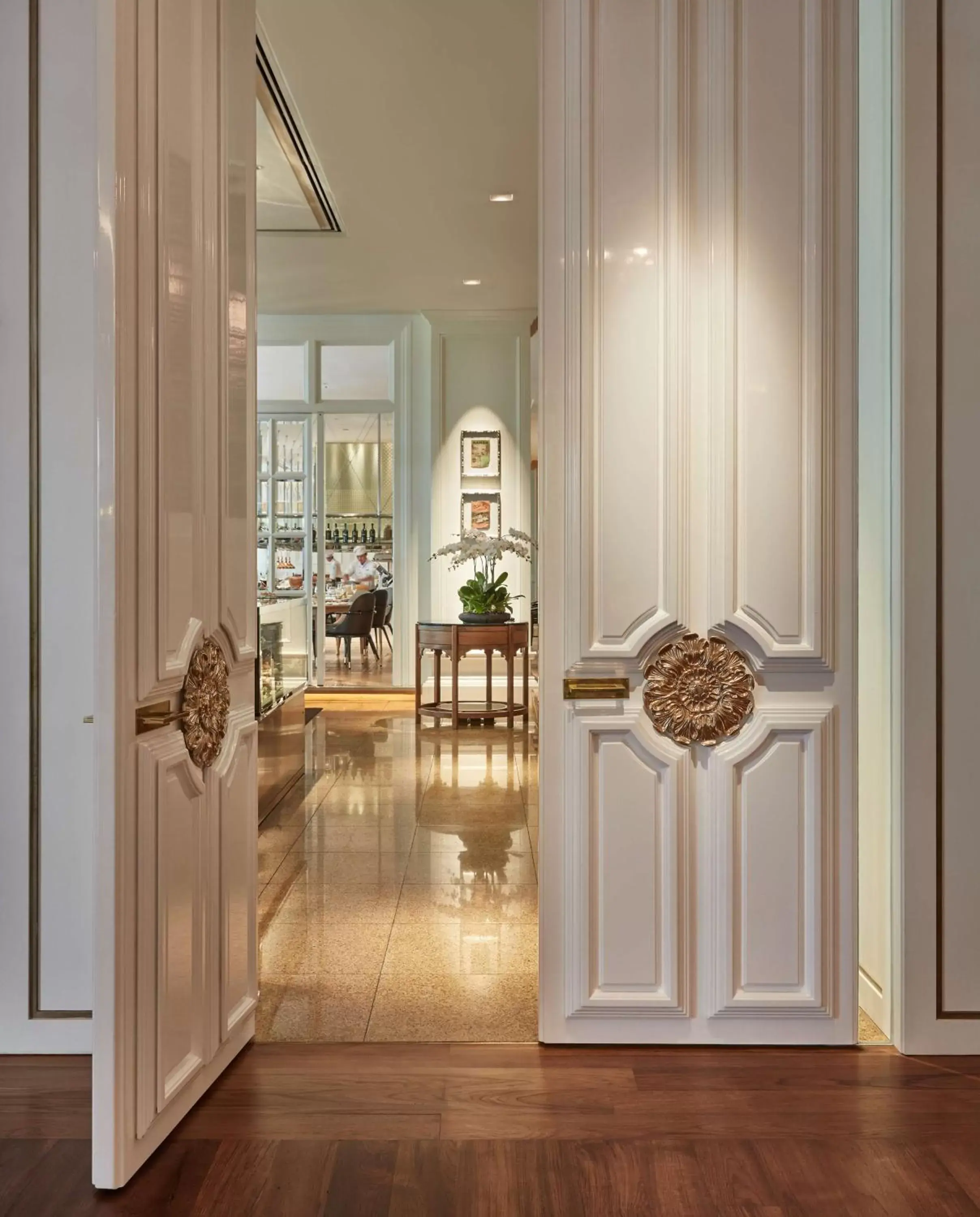 Restaurant/places to eat in Park Hyatt Saigon Restaurant/places to eat in Park Hyatt Saigon