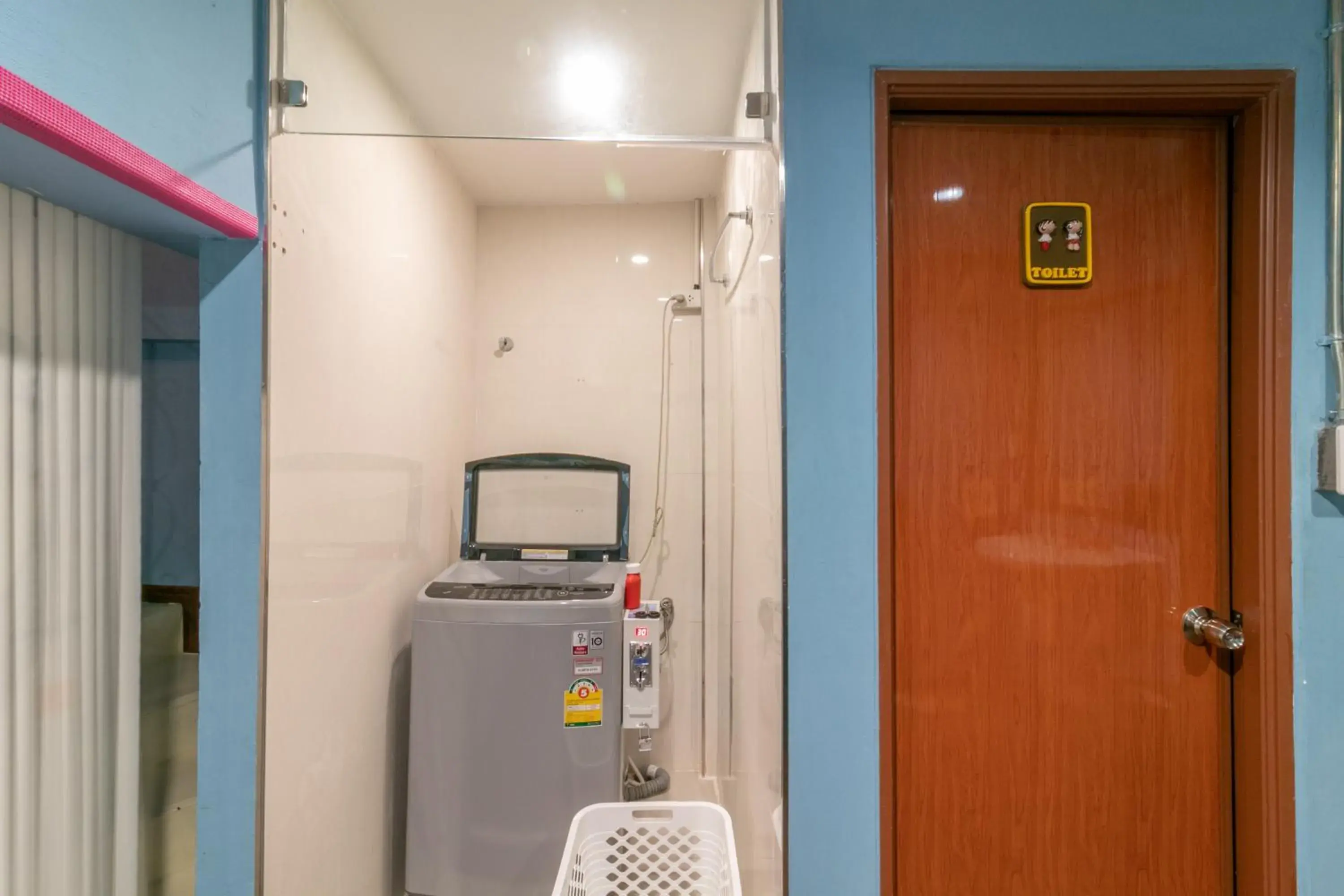 Area and facilities, Bathroom in Phob phan Hostel