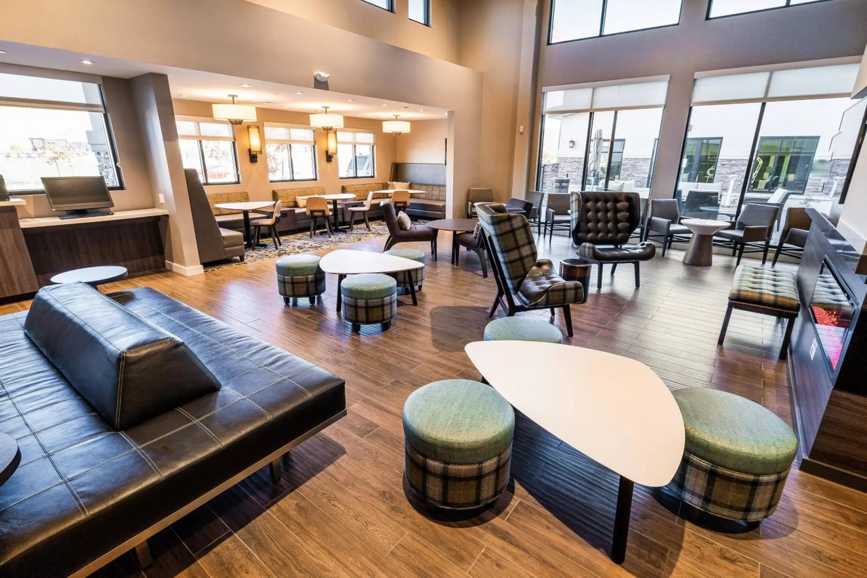 Lobby or reception, Lounge/Bar in Residence Inn by Marriott Reno Sparks