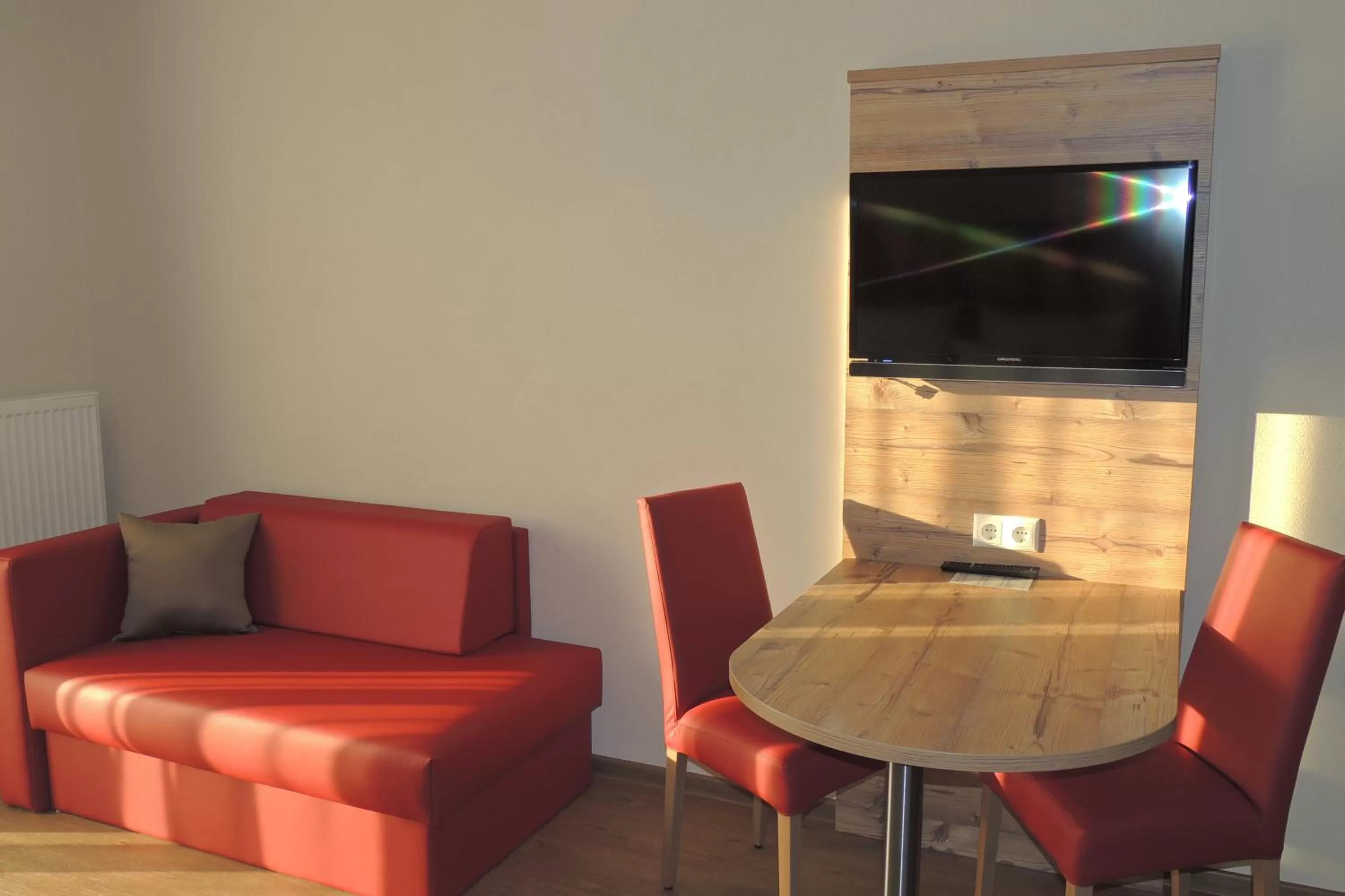 TV and multimedia in Hotel-Gasthof Neue Post