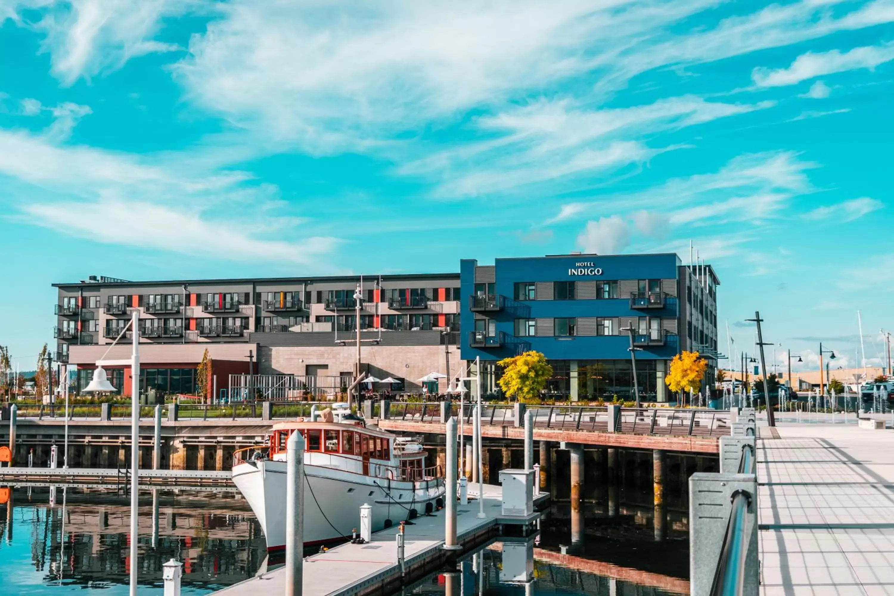 Property Building in Hotel Indigo Seattle Everett Waterfront Place, an IHG Hotel