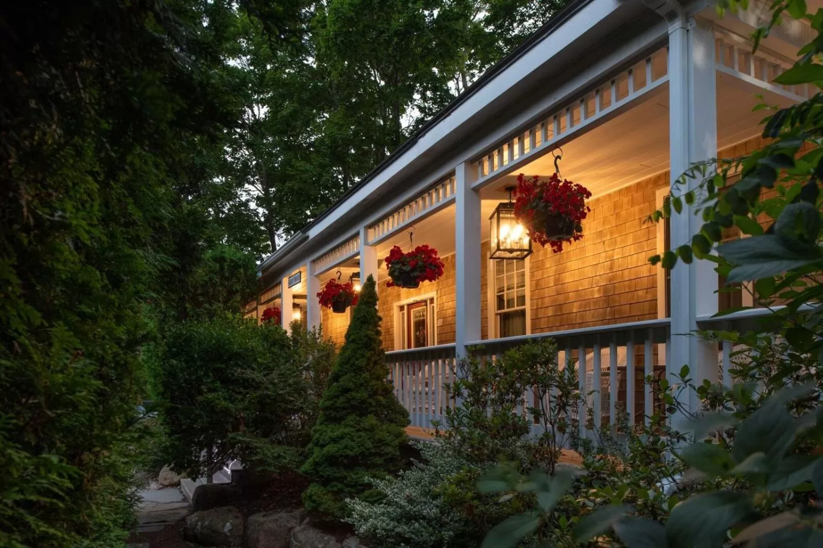 Balcony/Terrace, Property Building in Palmer House Inn