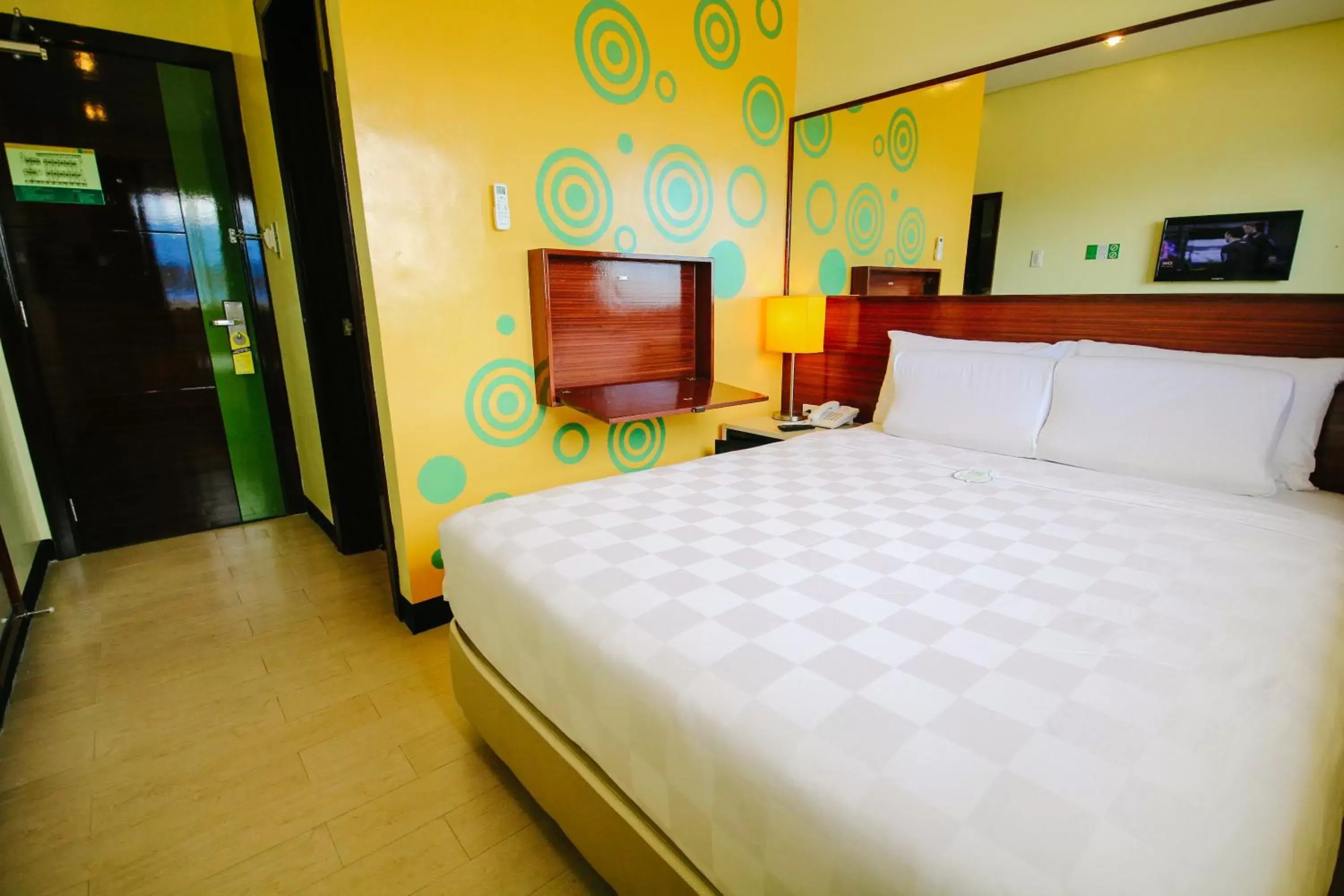 Bed in Go Hotels Tacloban