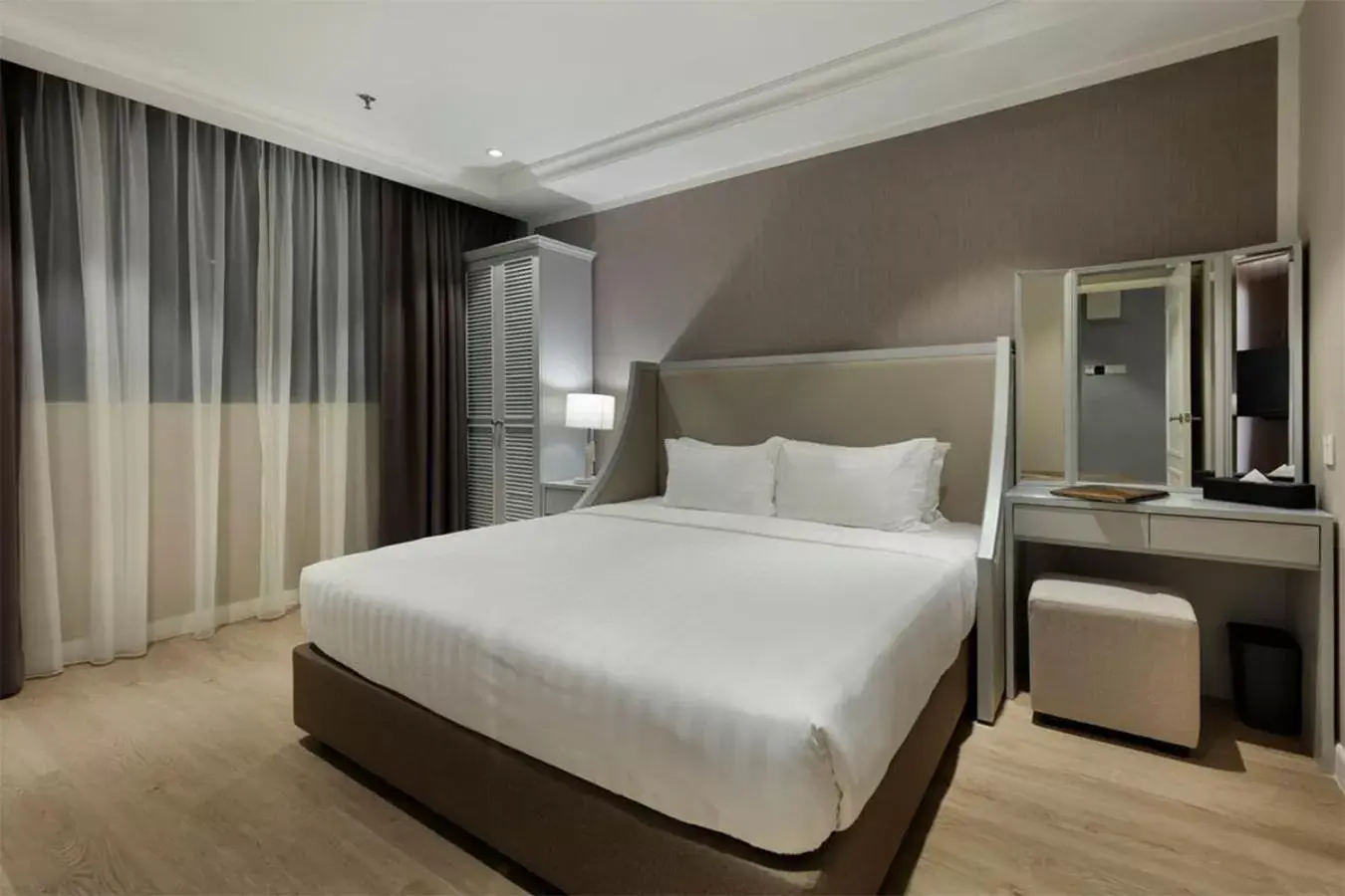 Bedroom, Bed in The Granite Luxury Hotel Penang