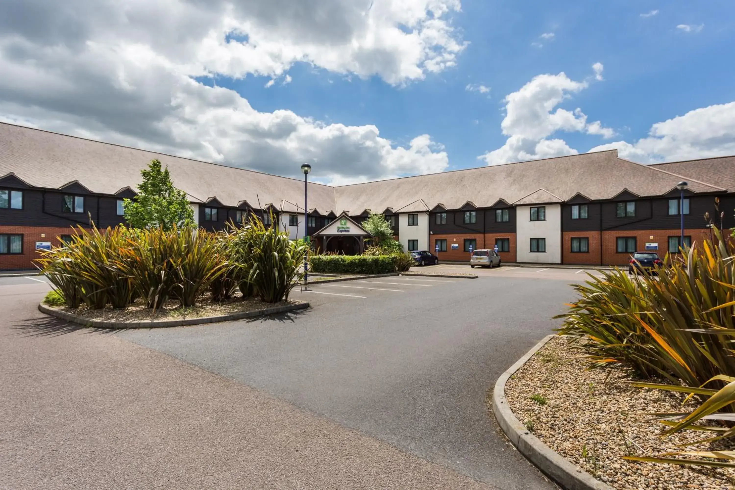 Property Building in Holiday Inn Express Colchester