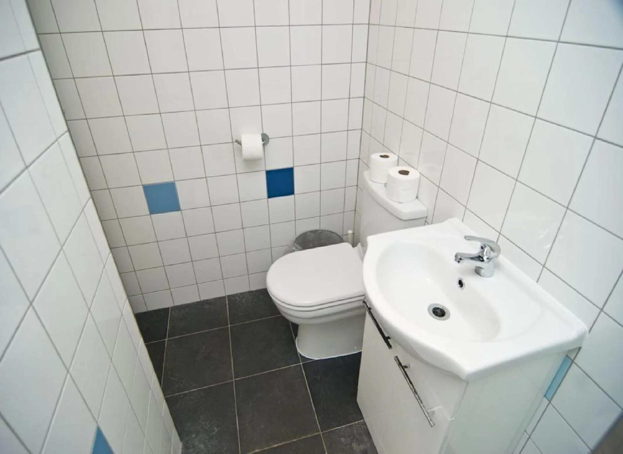 Bathroom in Charlie Hotel