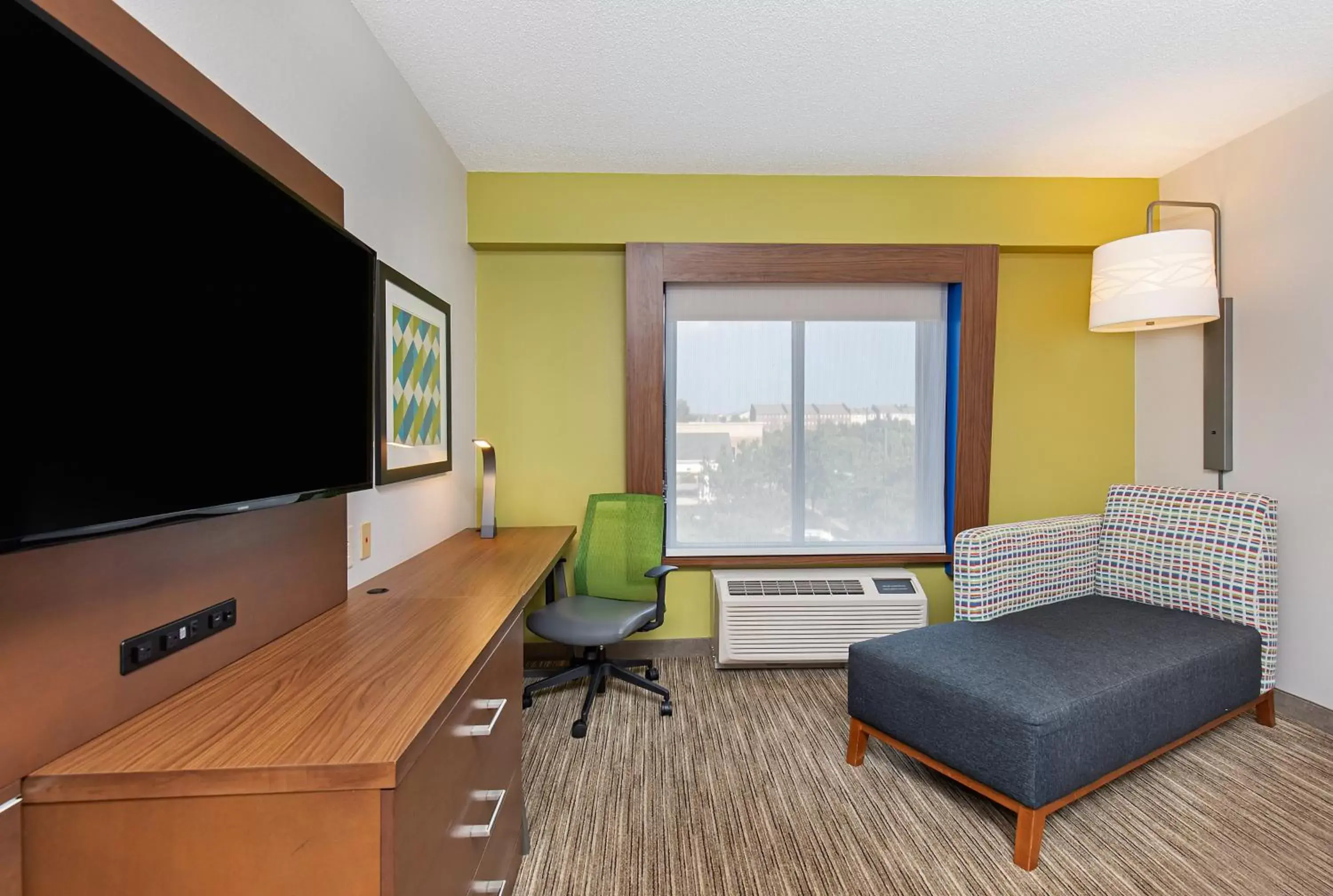 Photo of the whole room, TV/Entertainment Center in Holiday Inn Express Hotel & Suites Mount Juliet - Nashville Area, an IHG Hotel