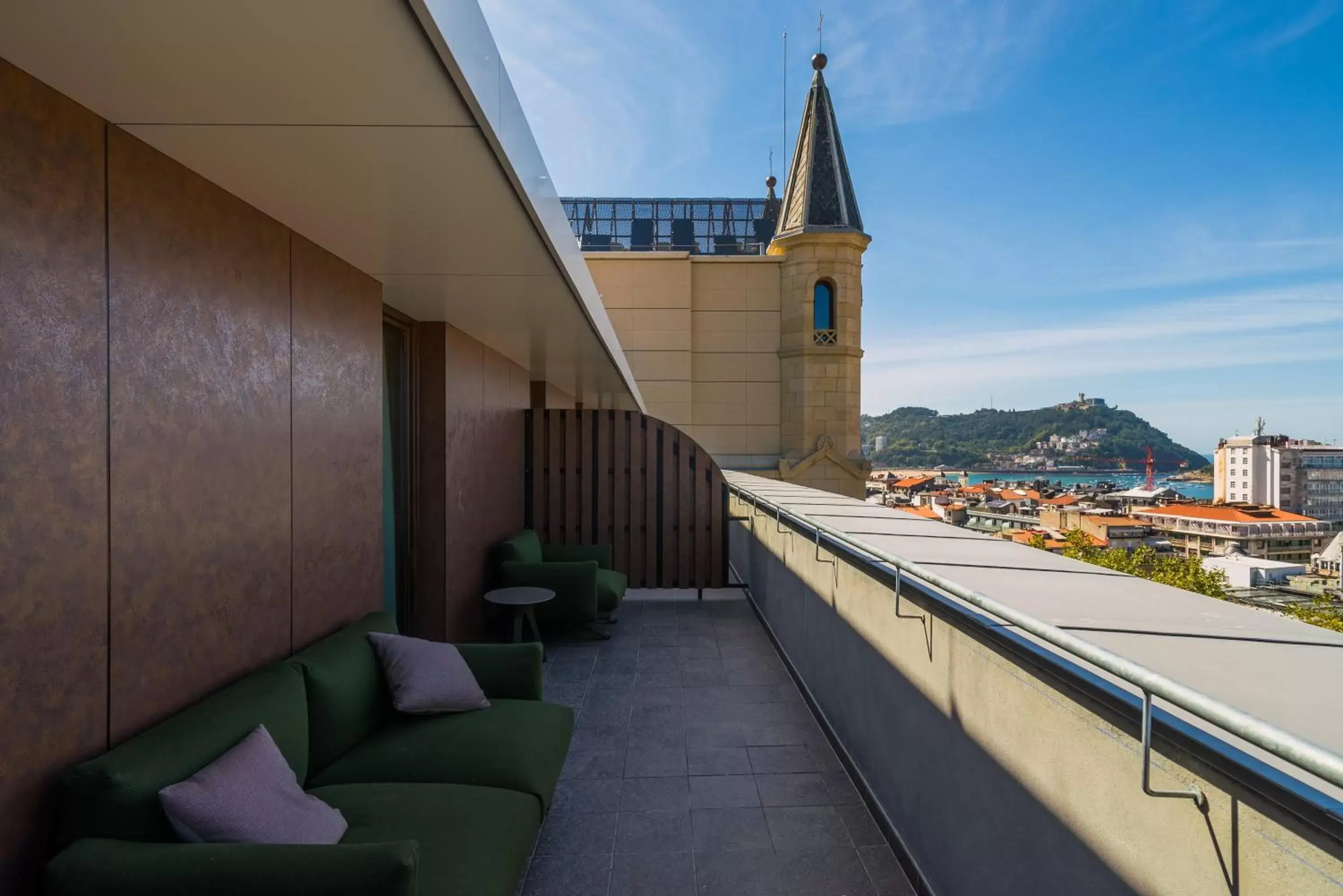 View (from property/room), Balcony/Terrace in Catalonia Donosti