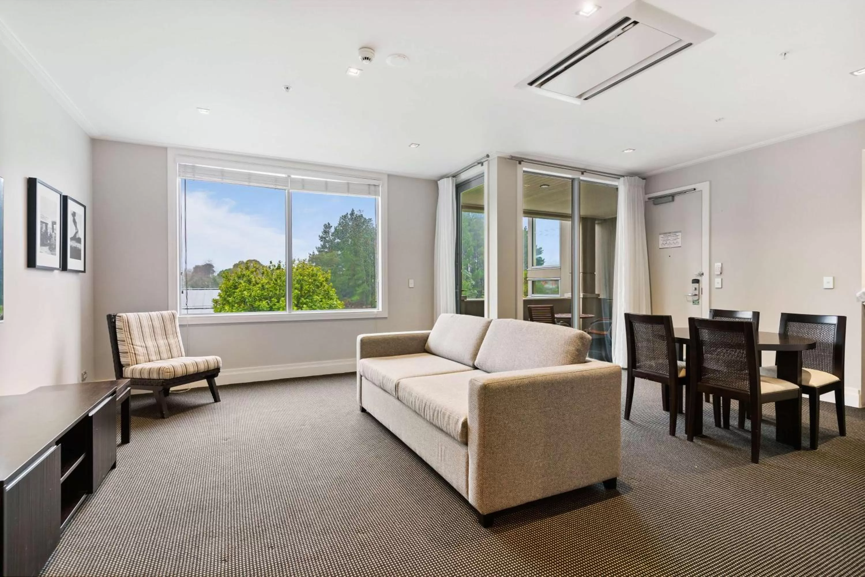 Living room in Hilton Lake Taupo