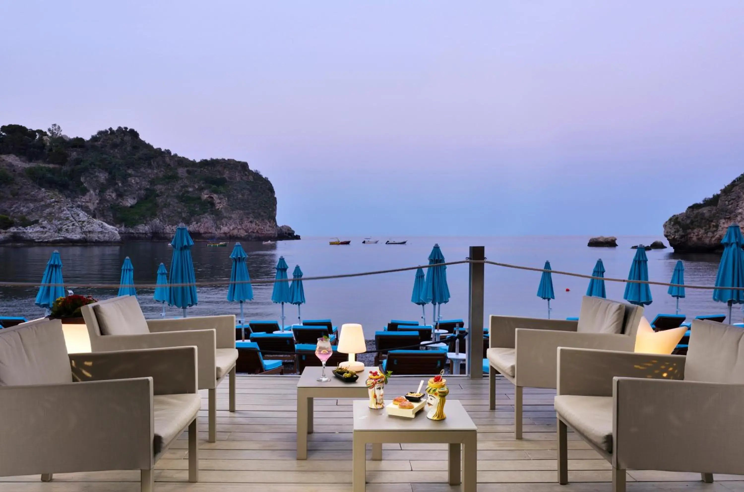 Lounge or bar, Restaurant/Places to Eat in La Plage Resort