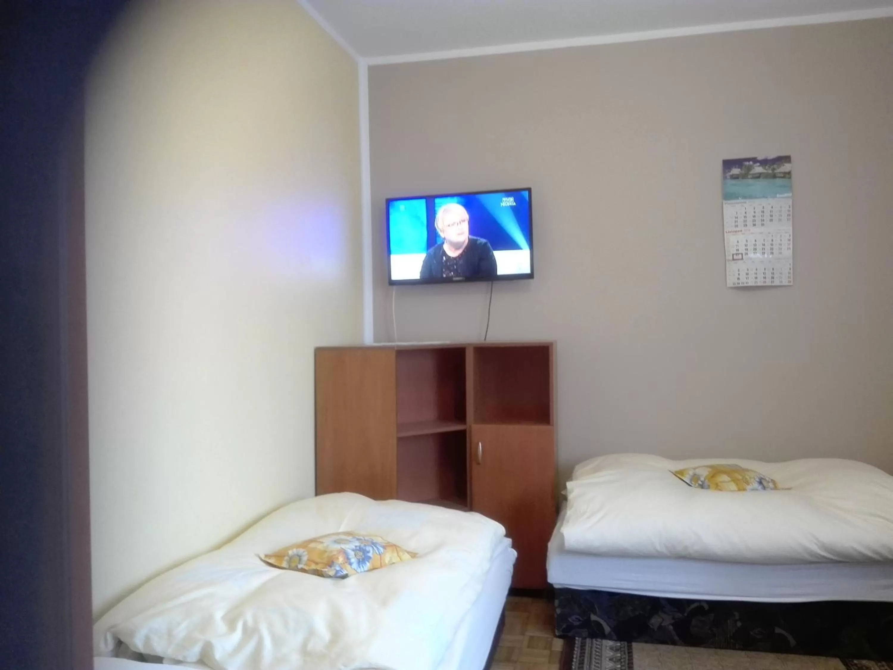 Photo of the whole room, Bed in Noclegi16