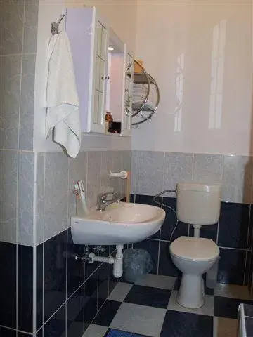 Bathroom in Liechtenstein Apartments