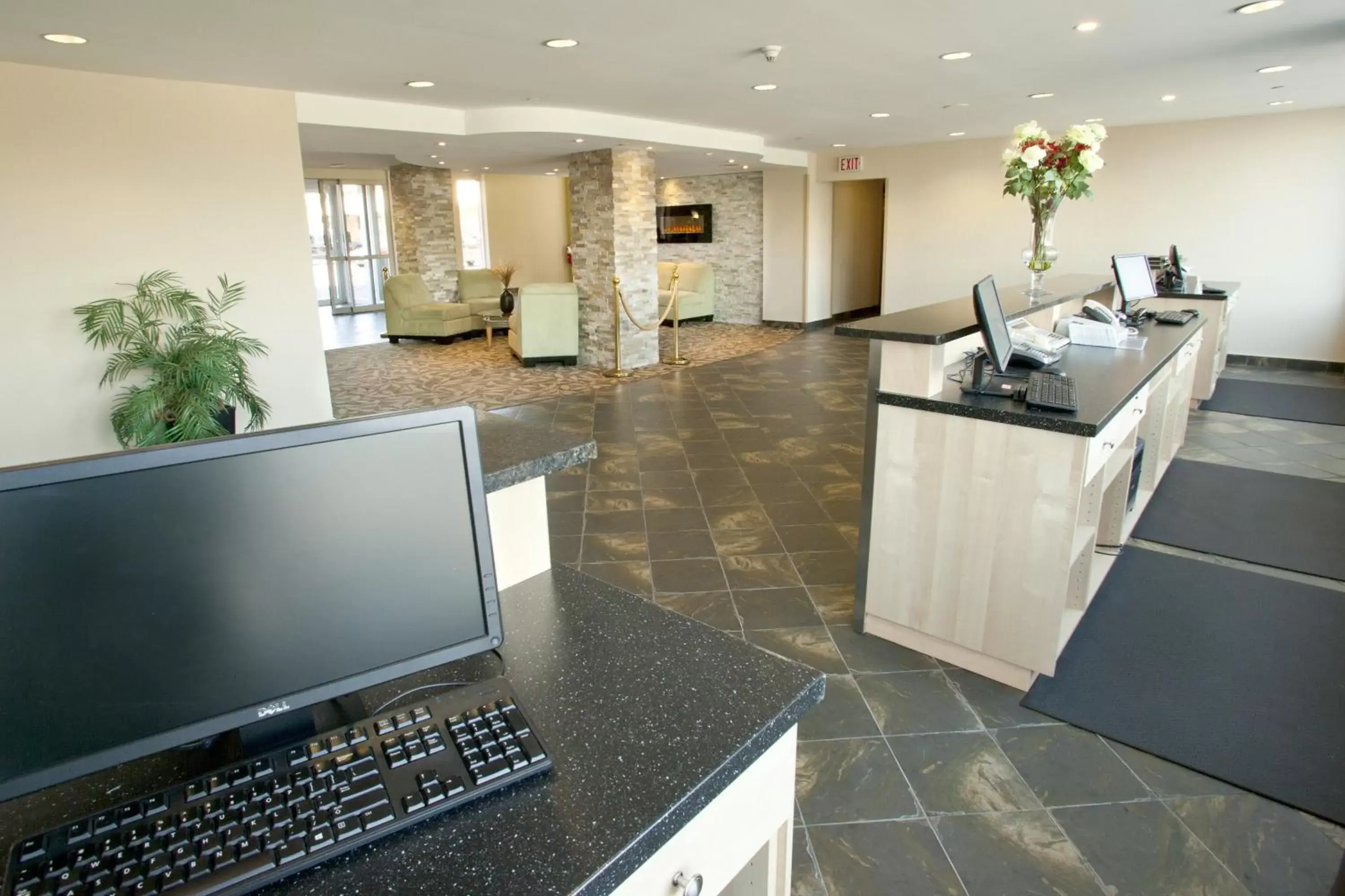 Lobby or reception in The Oakes Hotel Overlooking the Falls