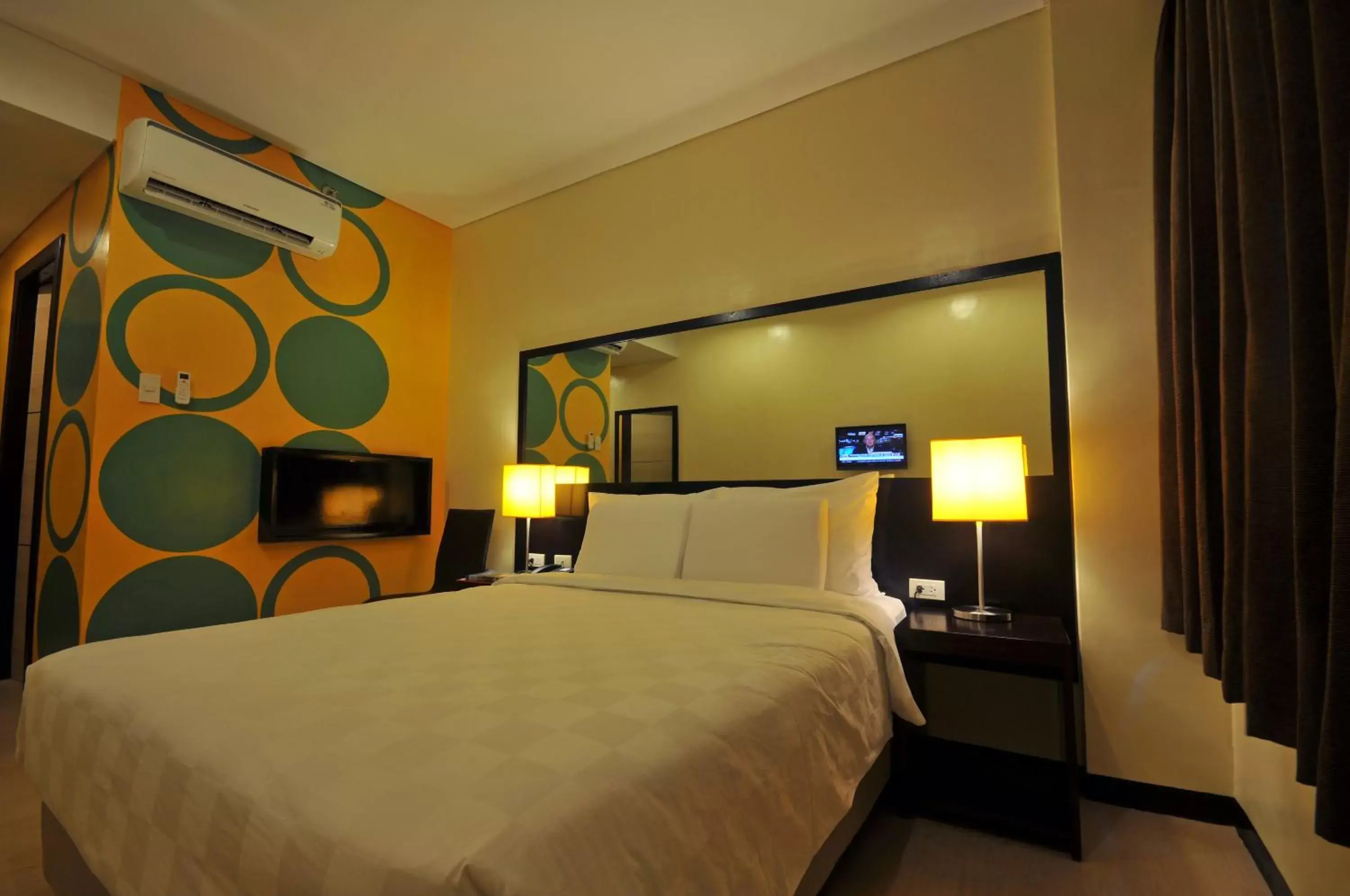 Bed in Go Hotels Puerto Princesa