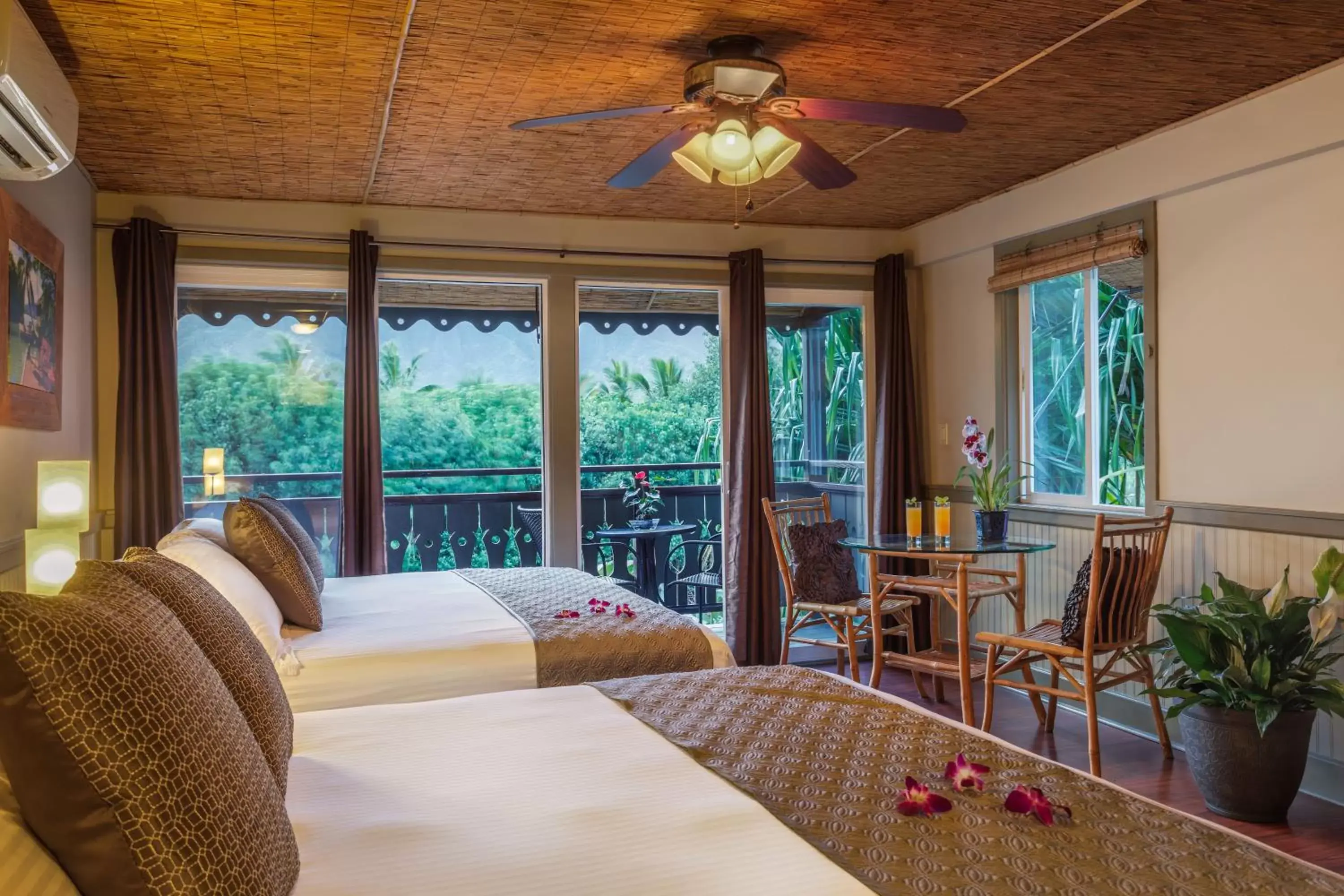 Balcony/Terrace in Paradise Bay Resort