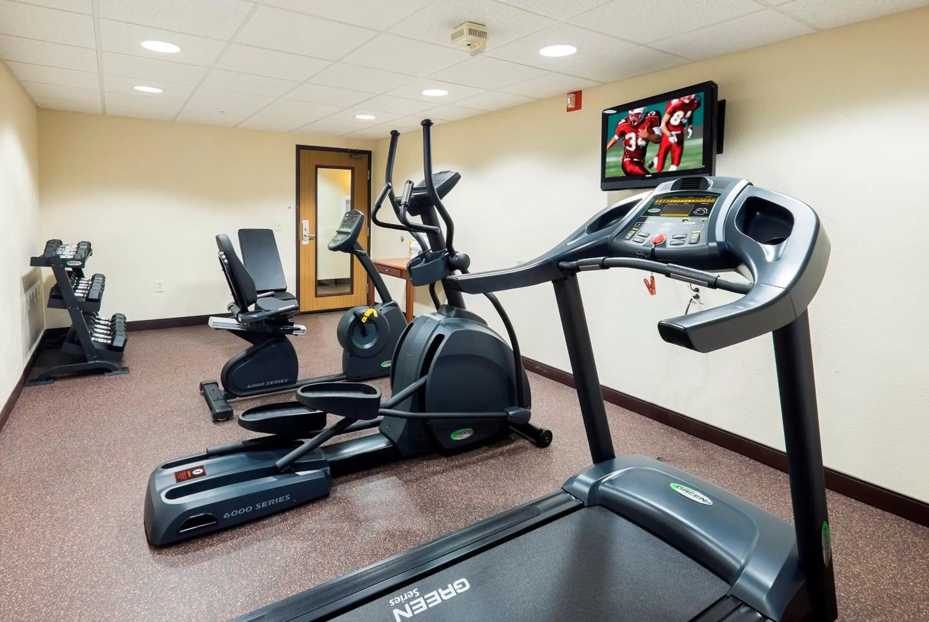 Spa and wellness centre/facilities, Fitness Center/Facilities in Red Roof Inn PLUS+ & Suites Malone