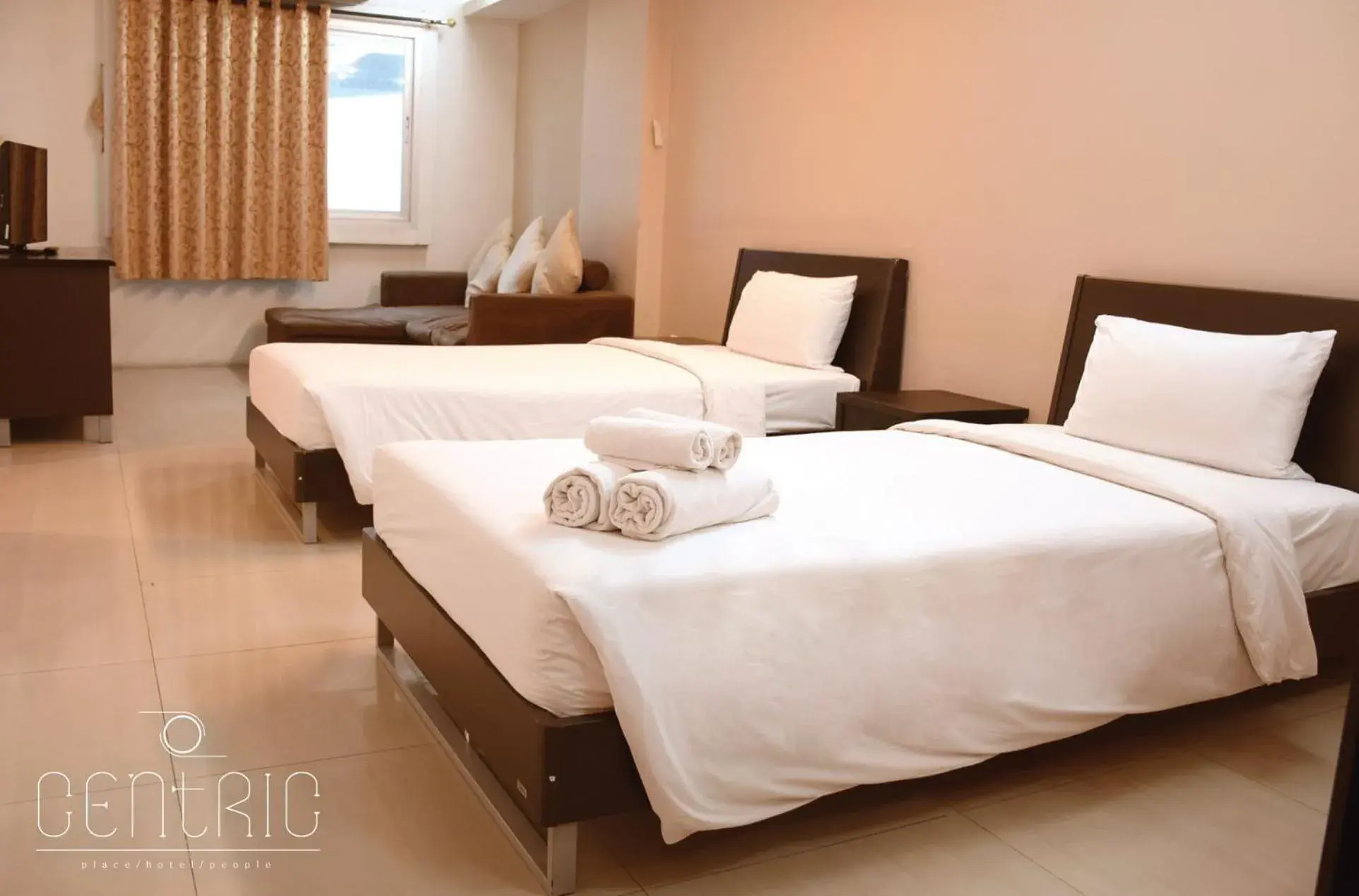 Bedroom, Bed in Centric Place Hotel