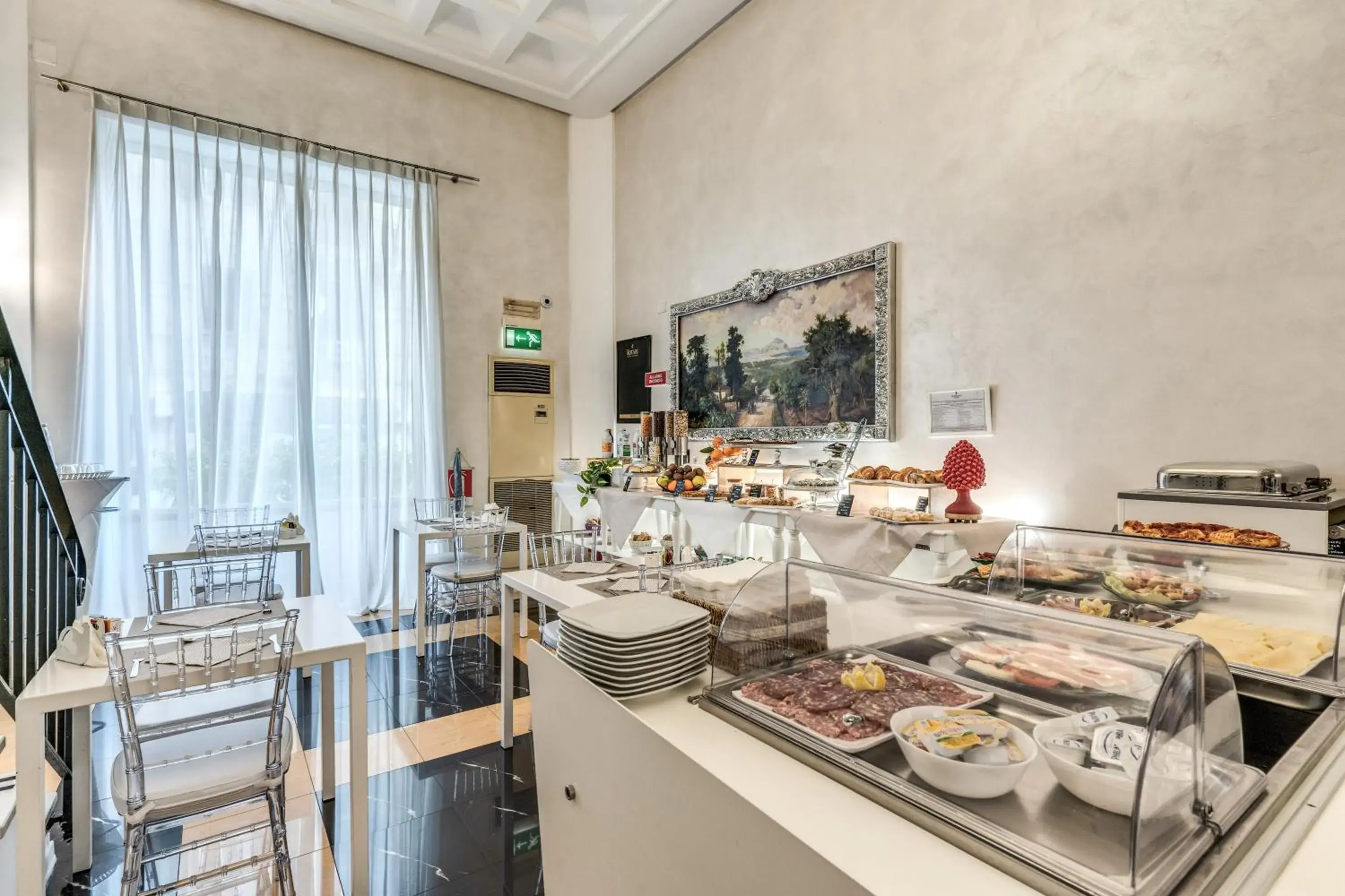 Breakfast in Artemisia Palace Hotel