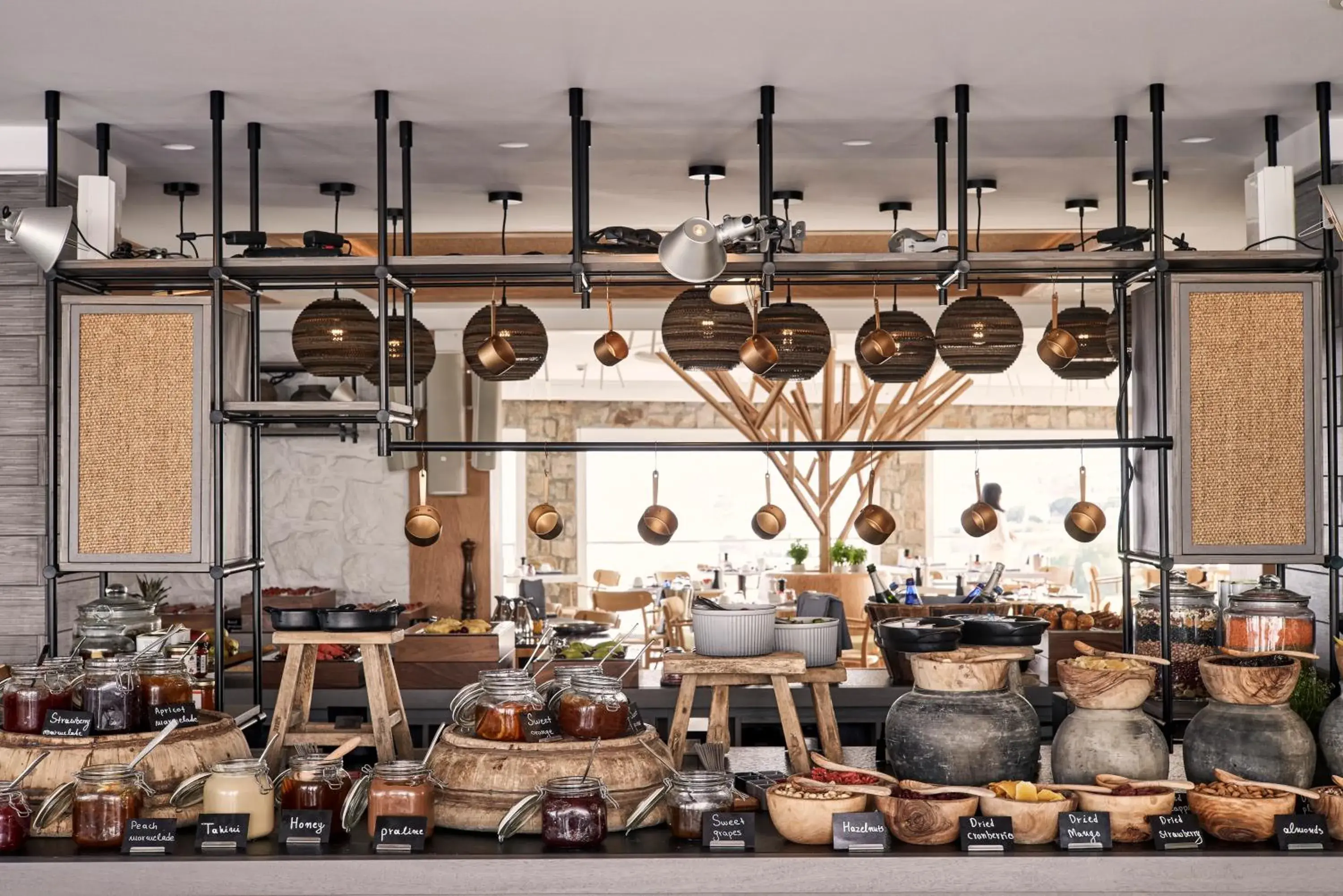 Food and drinks, Restaurant/Places to Eat in Myconian Kyma - Design Hotels