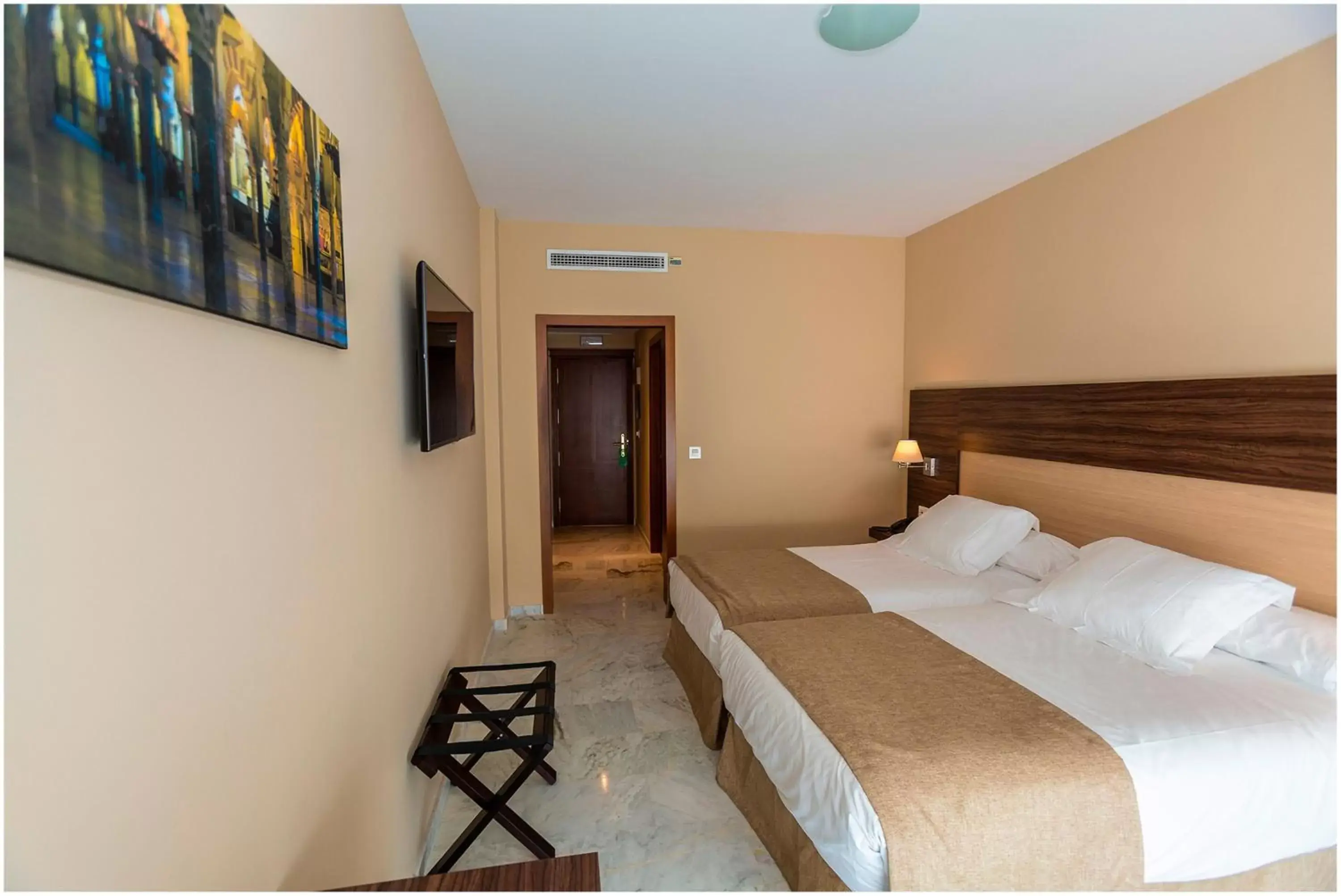 Photo of the whole room, Bed in Hotel Finca Los Abetos