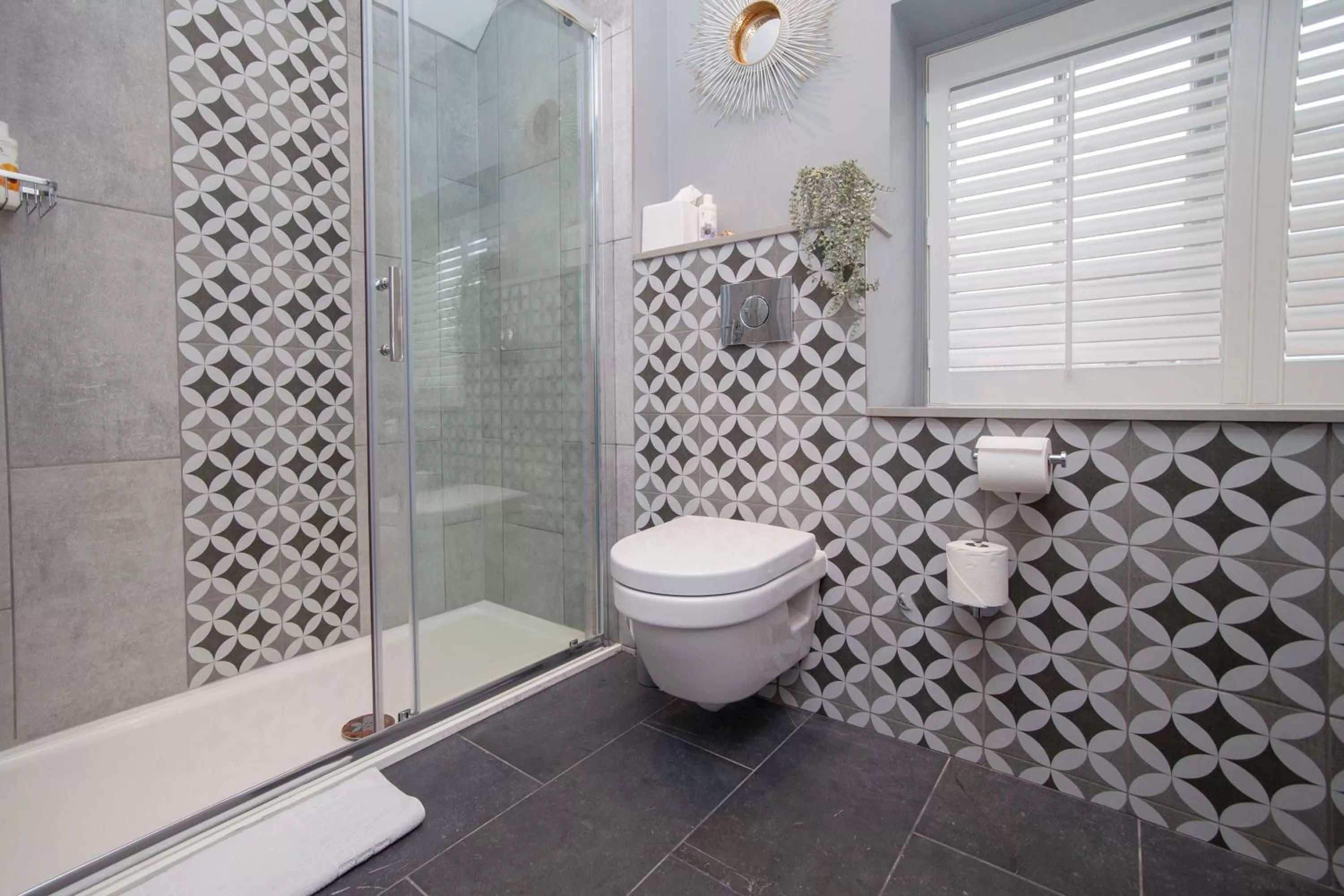 Bathroom in The King's Arms