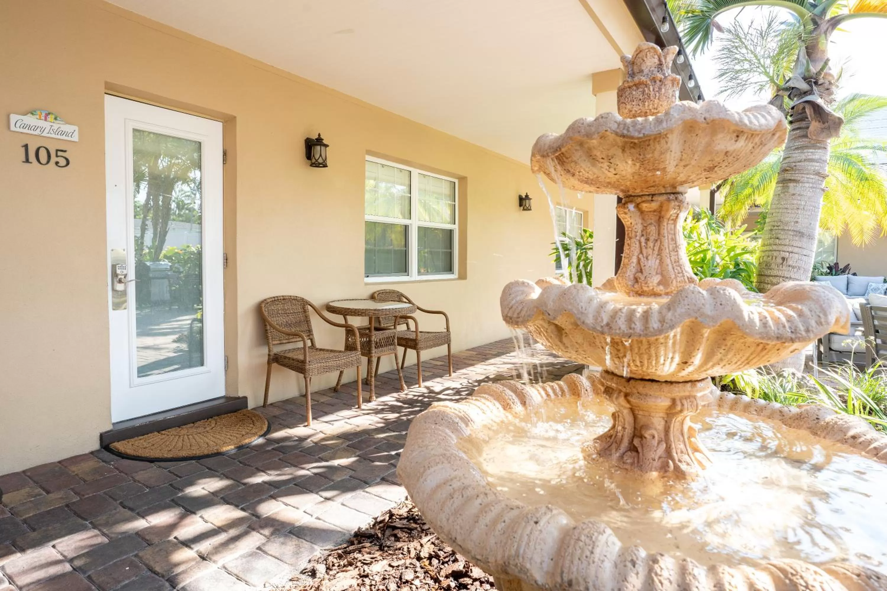 Patio in The Capri at Siesta