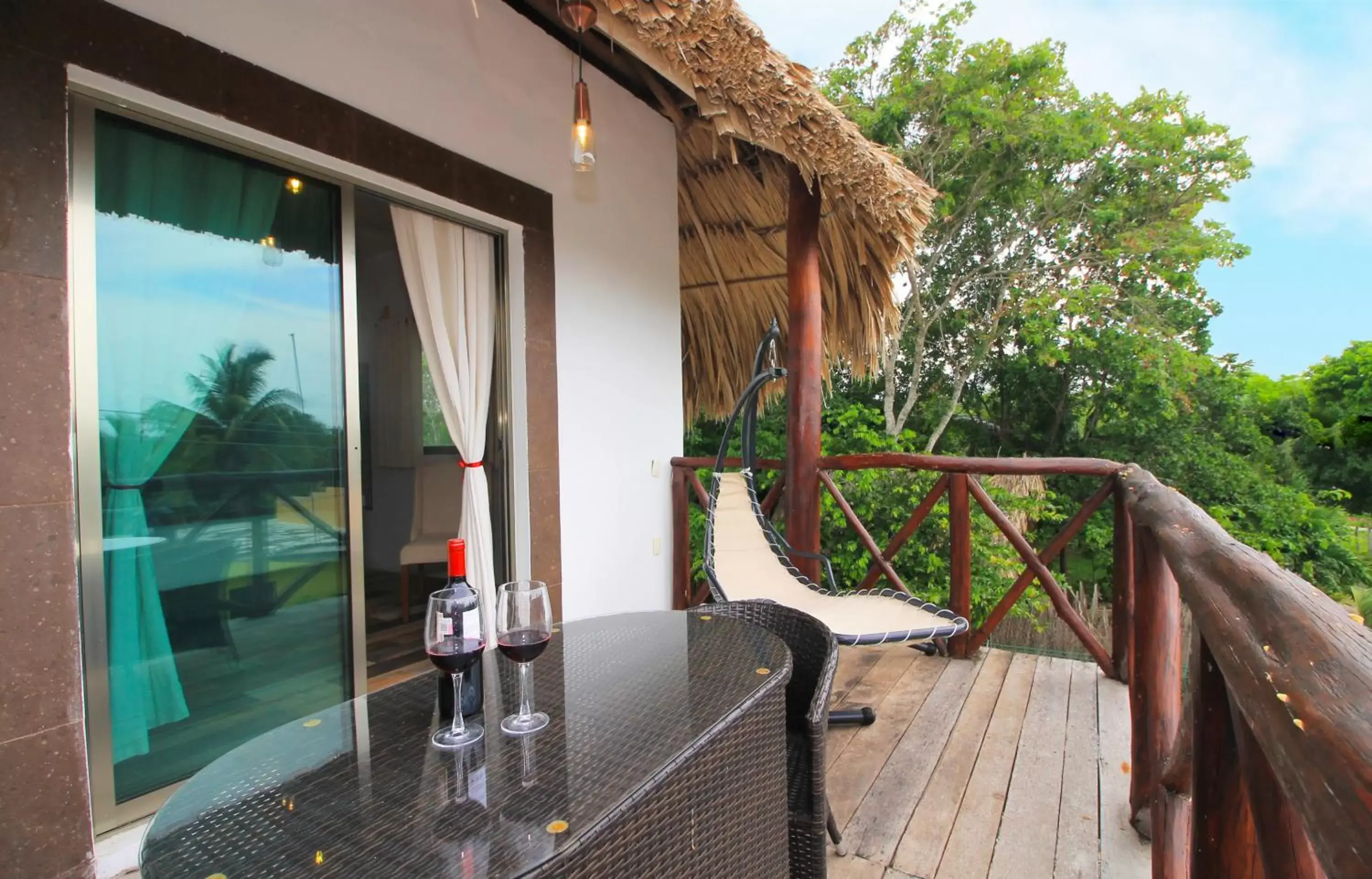 Balcony/Terrace in Hotel Pancho Villas Bacalar Vista a Laguna